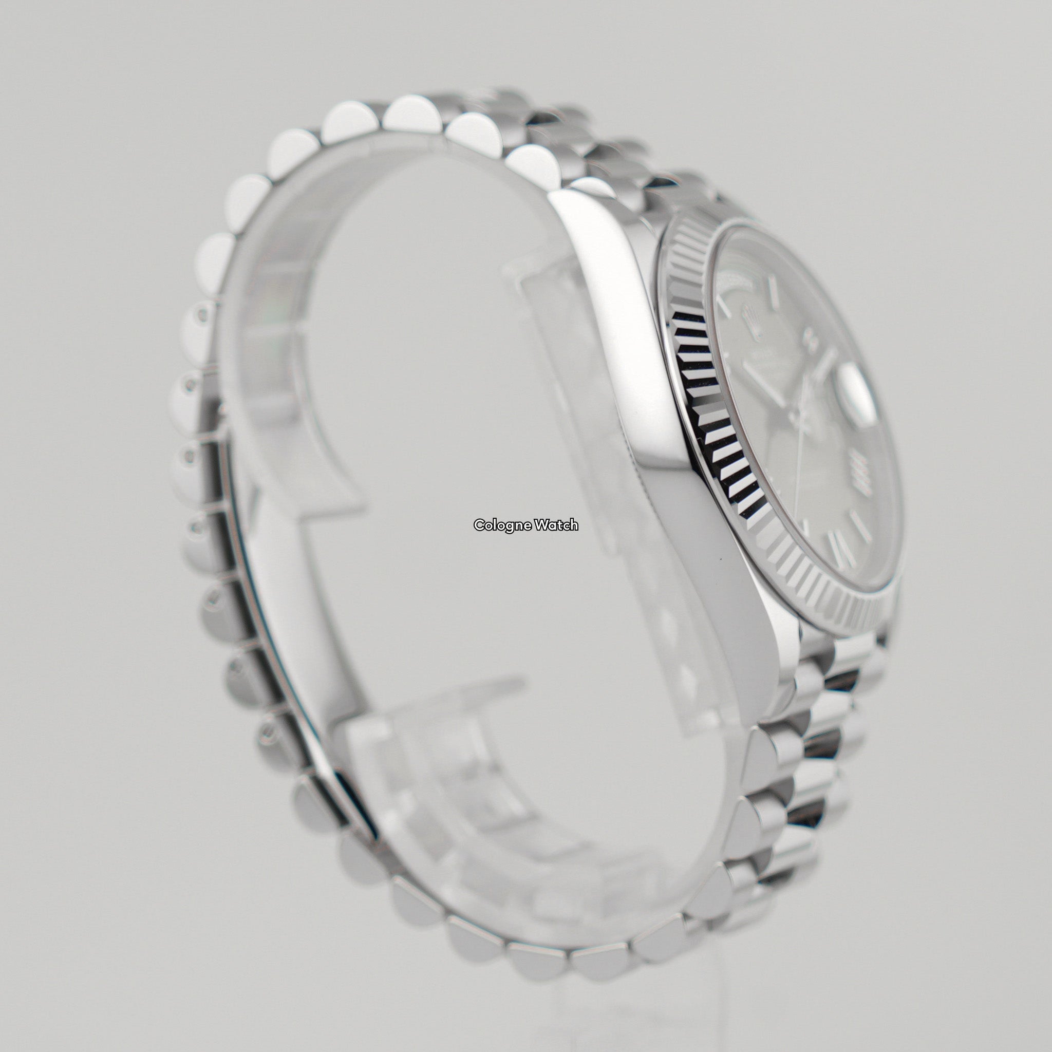 Rolex Day-Date 40 Platin 228236 - 2025