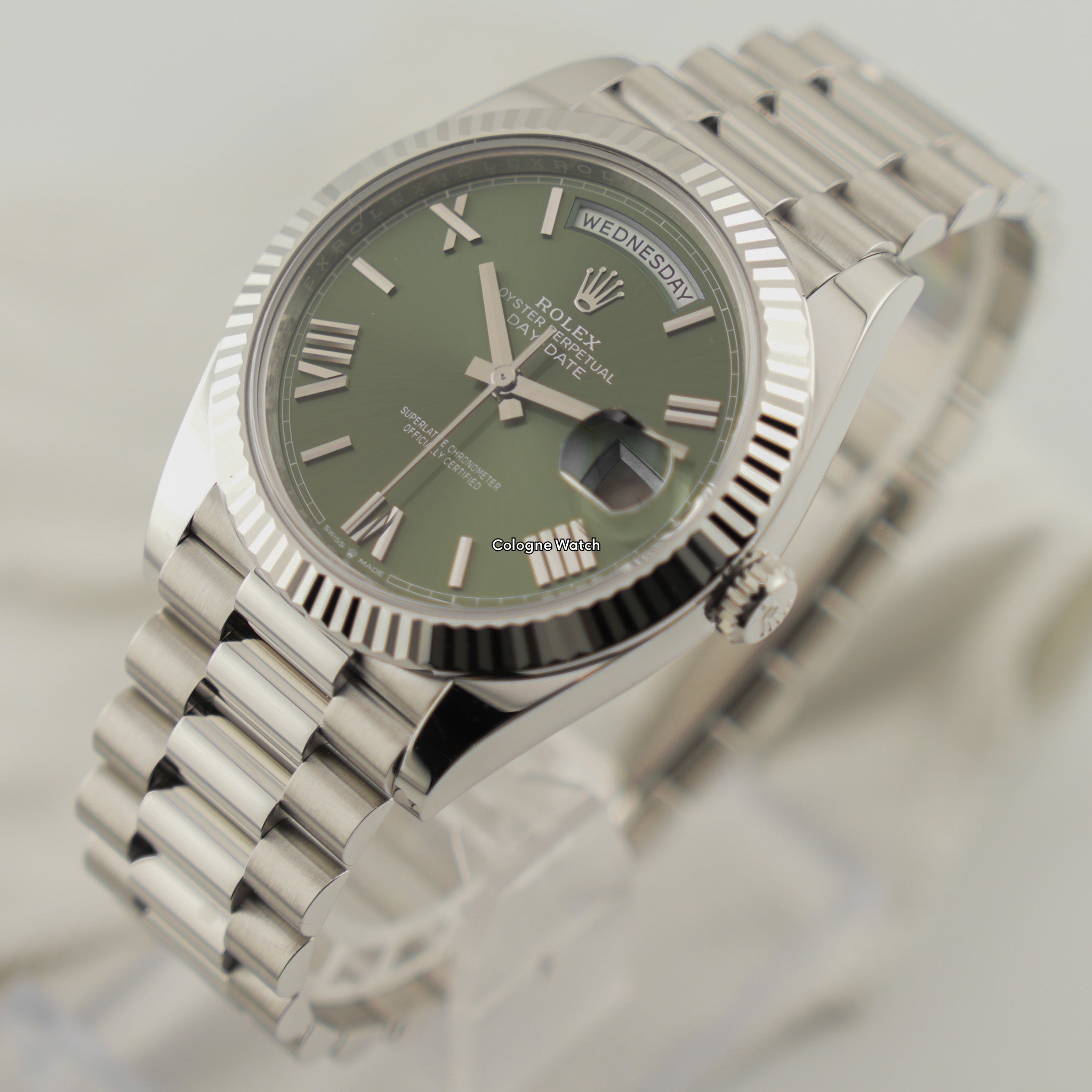 Rolex Day-Date 40 Platin 228236 - 2025