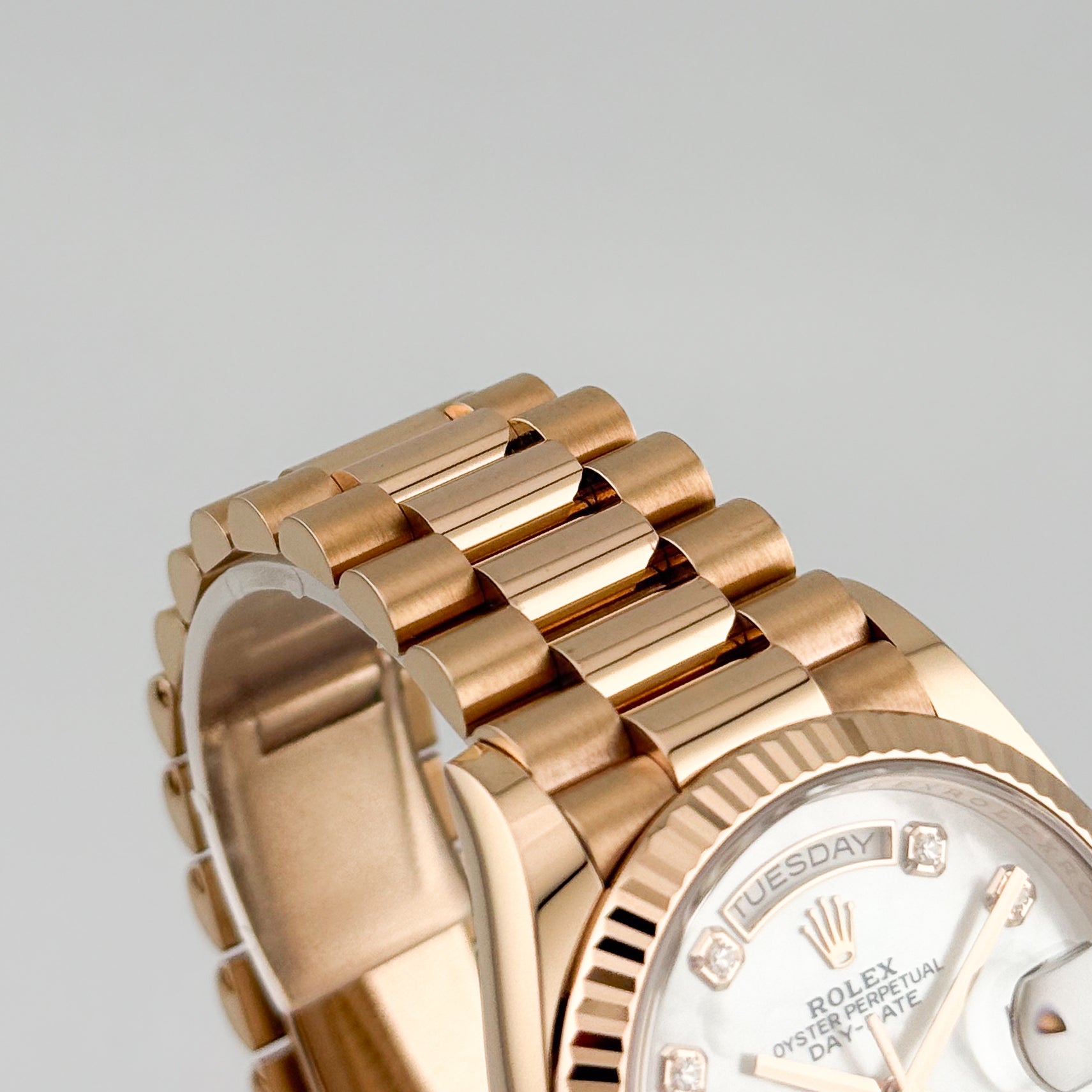 Rolex Day-Date 36 Rosegold MOP Dial 128235 - 2021