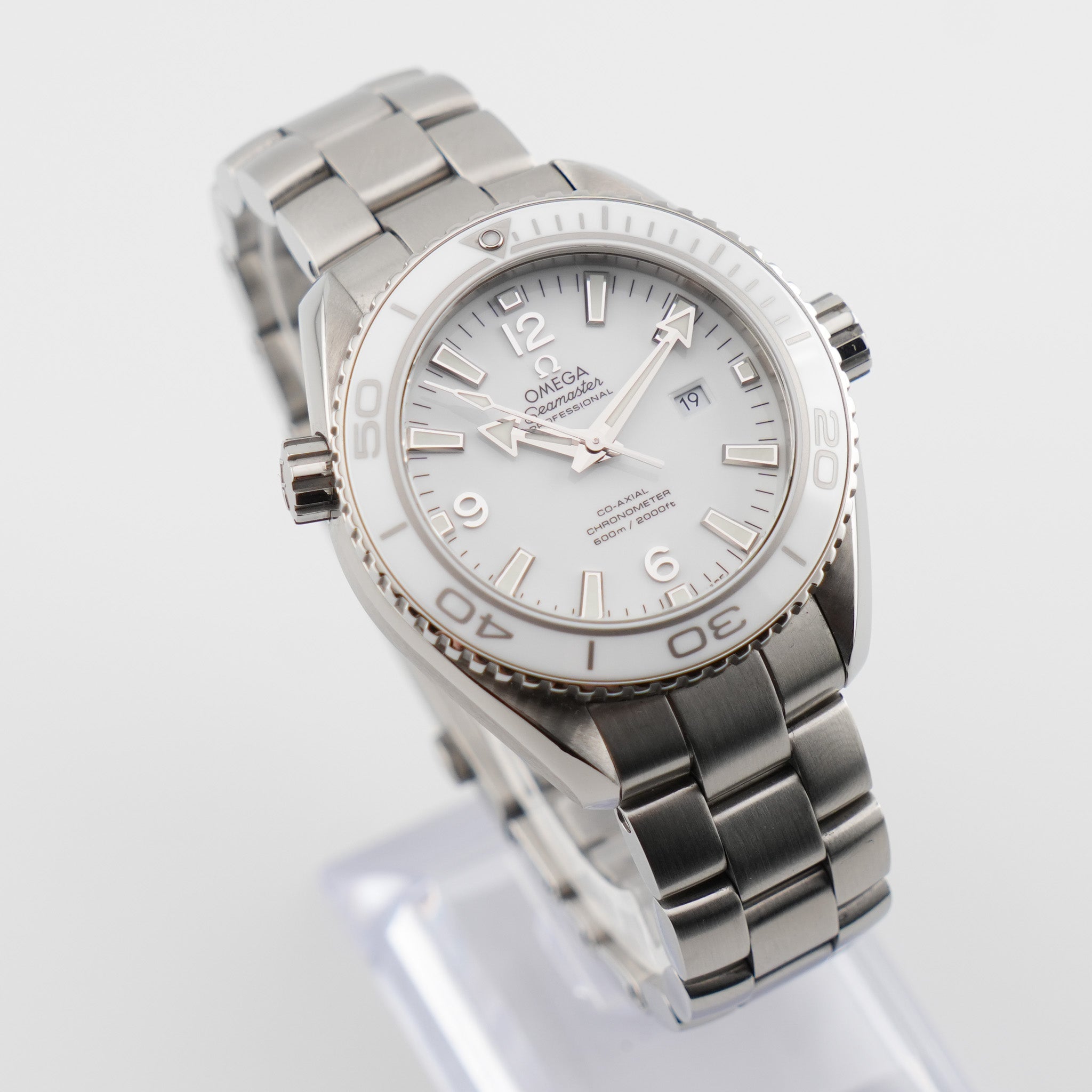 Omega Seamaster Planet Ocean Stahl 232.30.38.20.04.001 - 2016