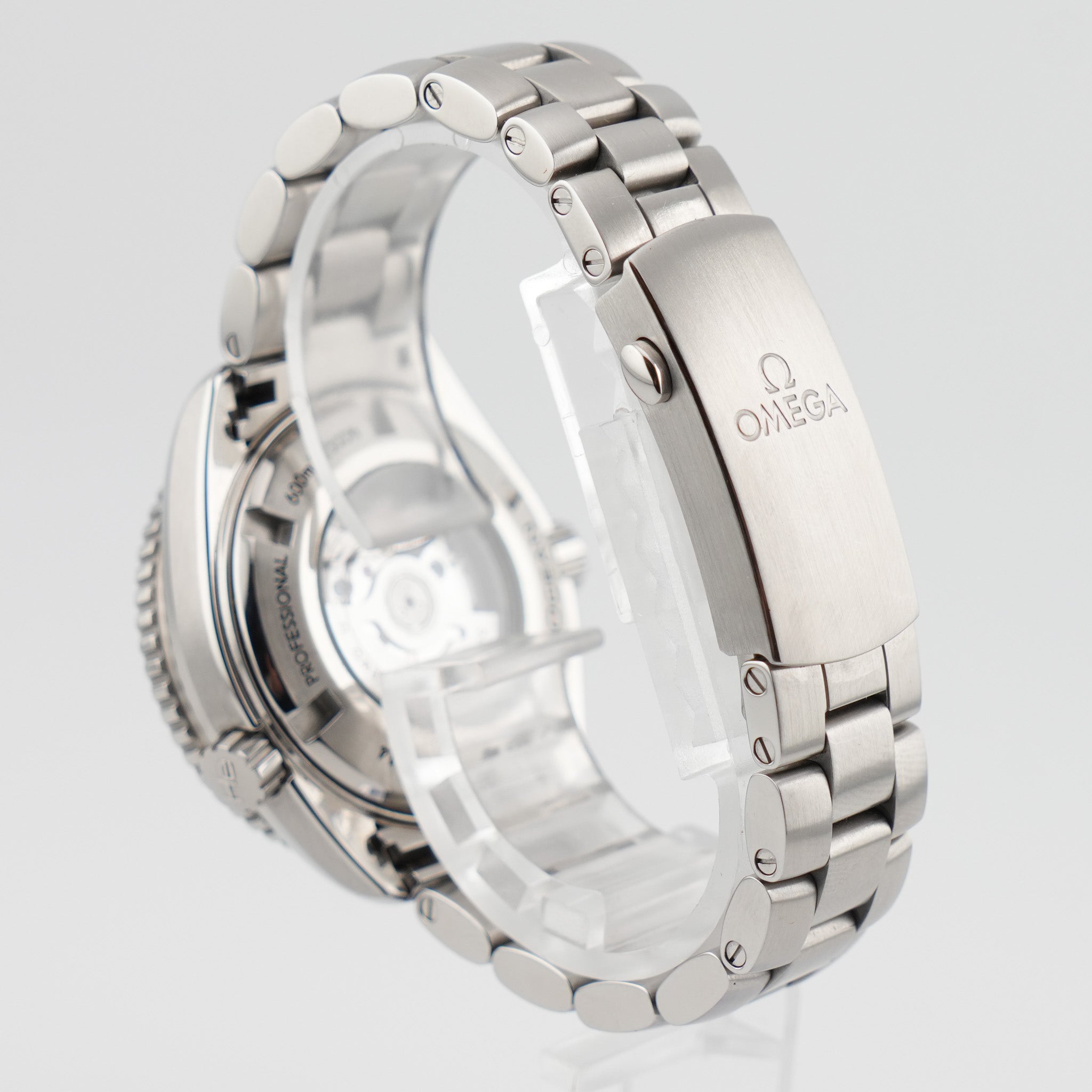 Omega Seamaster Planet Ocean Stahl 232.30.38.20.04.001 - 2016