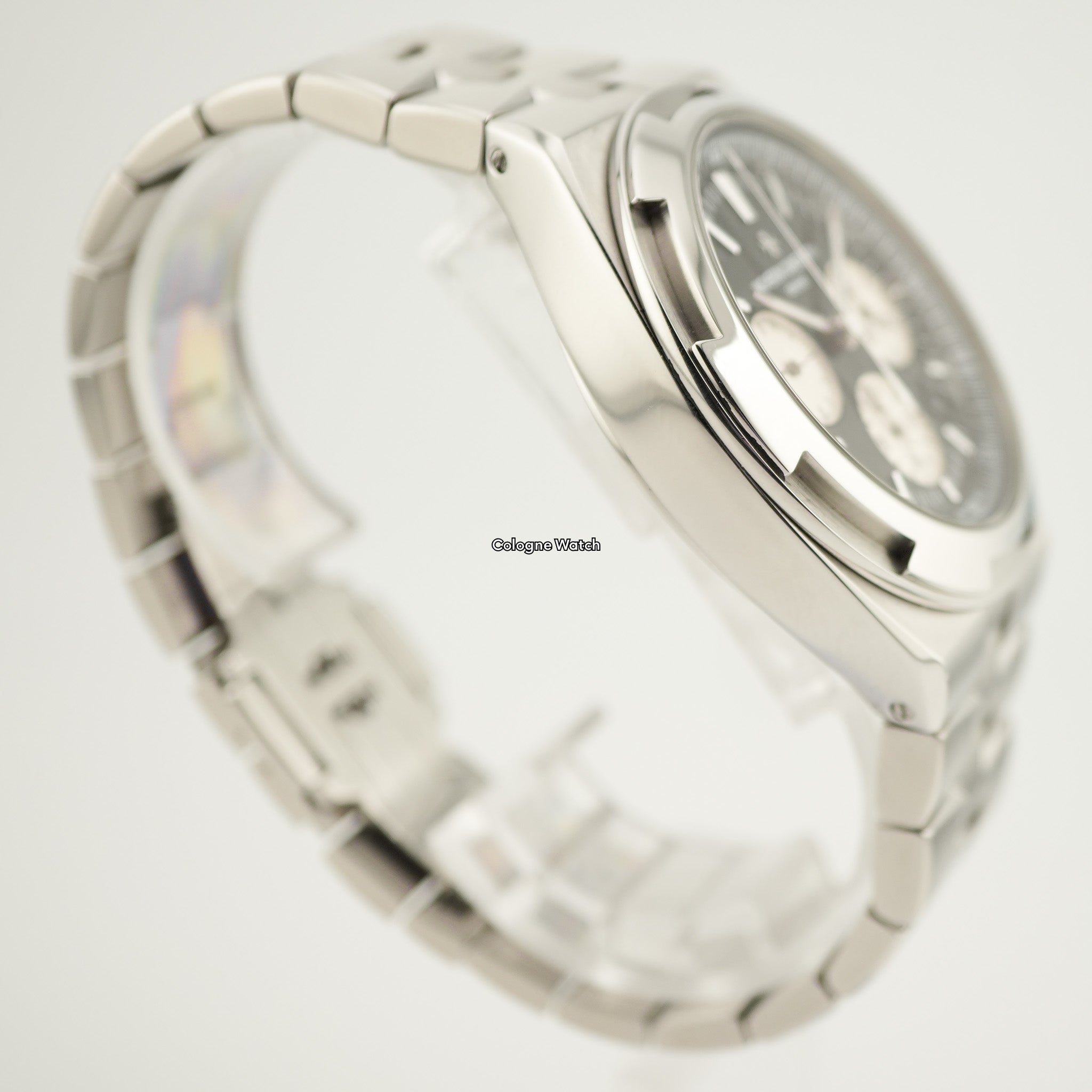 Vacheron Constantin Overseas Chronograph 5500V - 2020