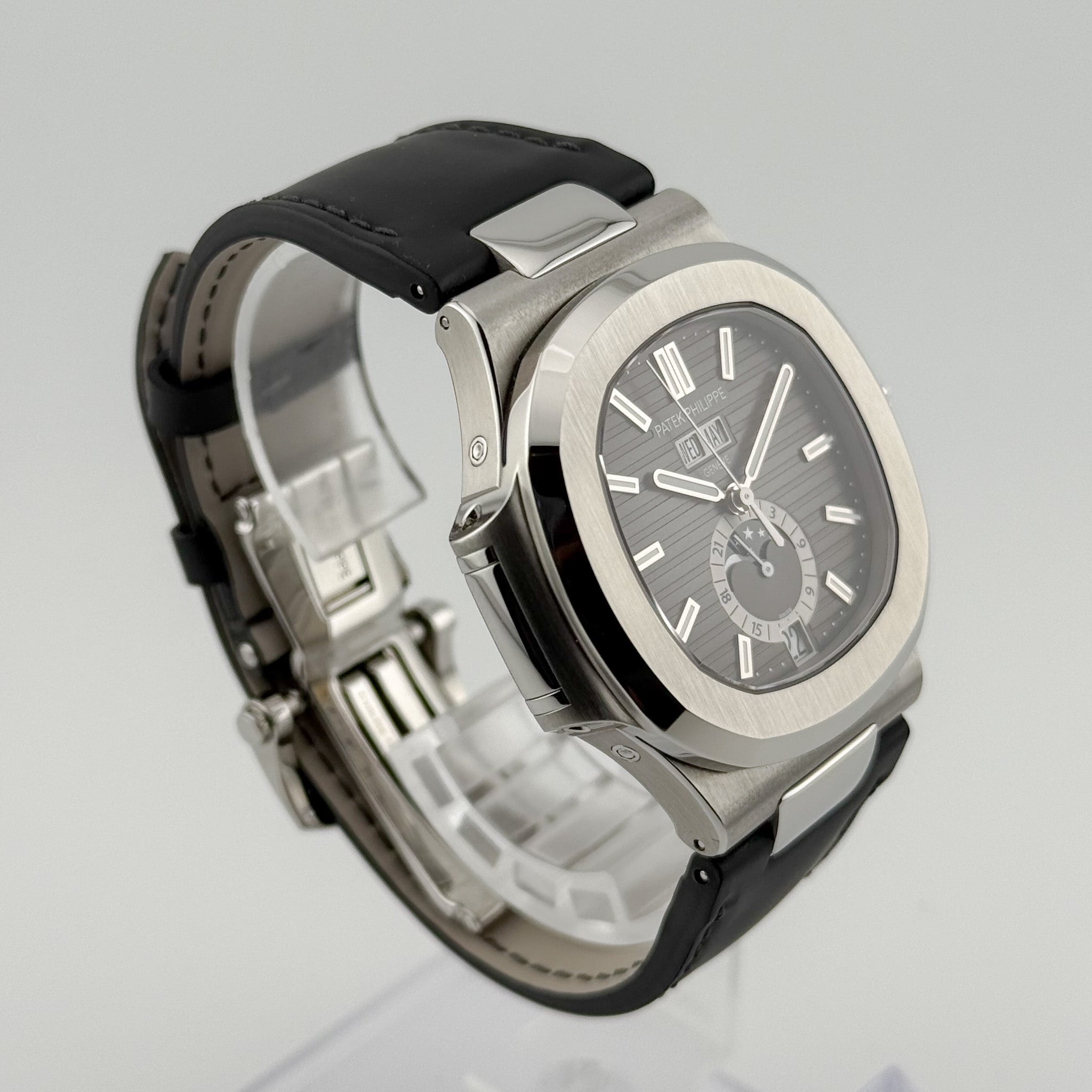 Patek Philippe Nautilus 5726A-001