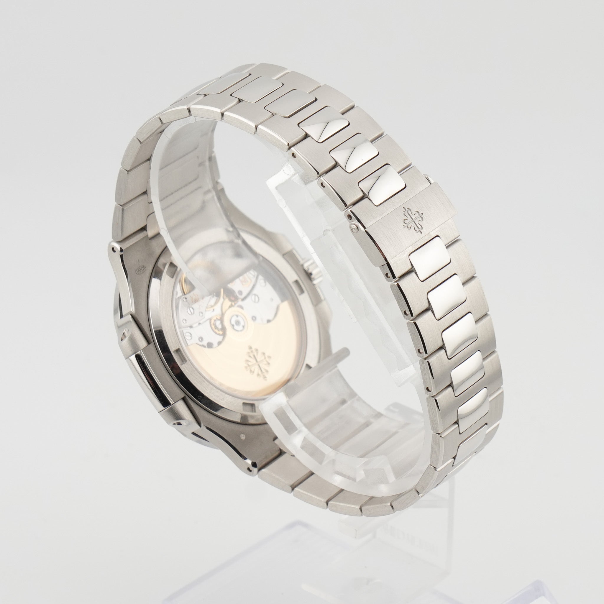Patek Philippe Nautilus Platinum Factory 5711/110P-001 - 2022
