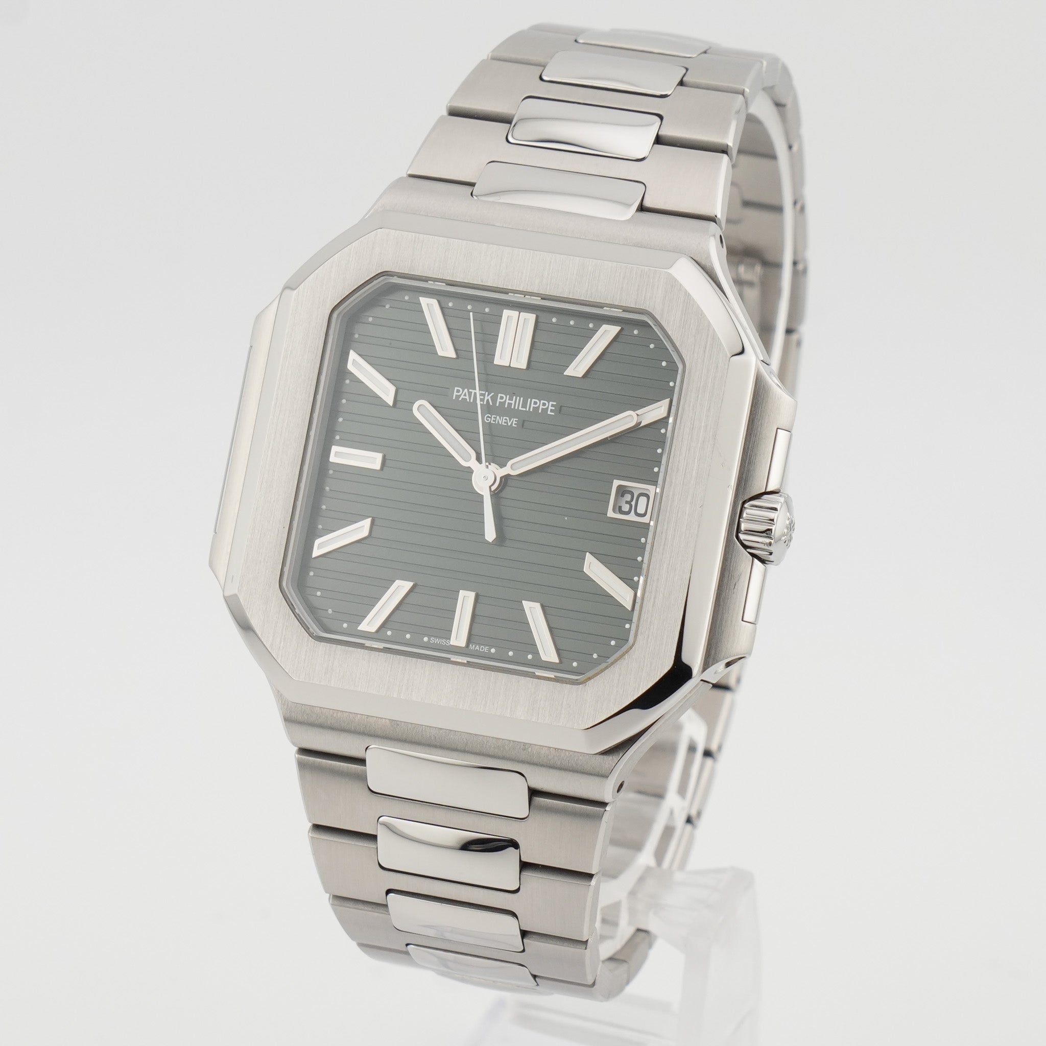 Patek Philippe Cubitus Stahl 5821/1A - 2024
