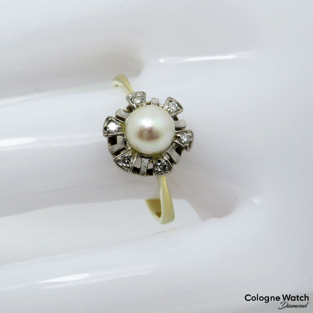 Ring mit Ø 5,5 mm Zuchtperle + ca. 0,12ct Diamant in 585/14K Weiß-/Gelbgold Gr. 52