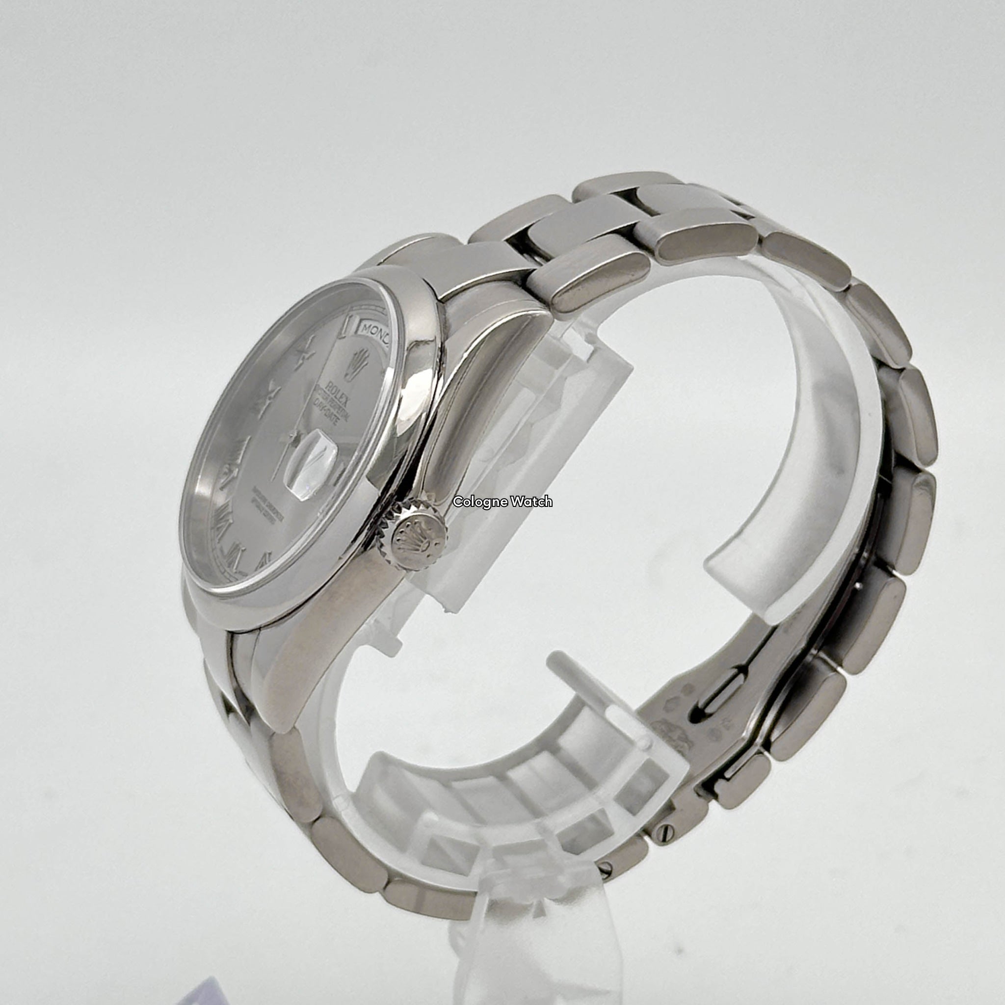 Rolex Day-Date 36 Weißgold 118209 - 2000