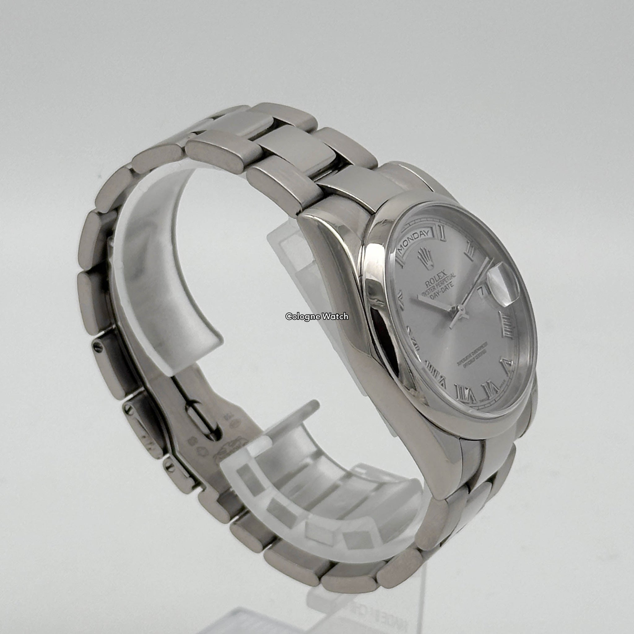 Rolex Day-Date 36 Weißgold 118209 - 2000