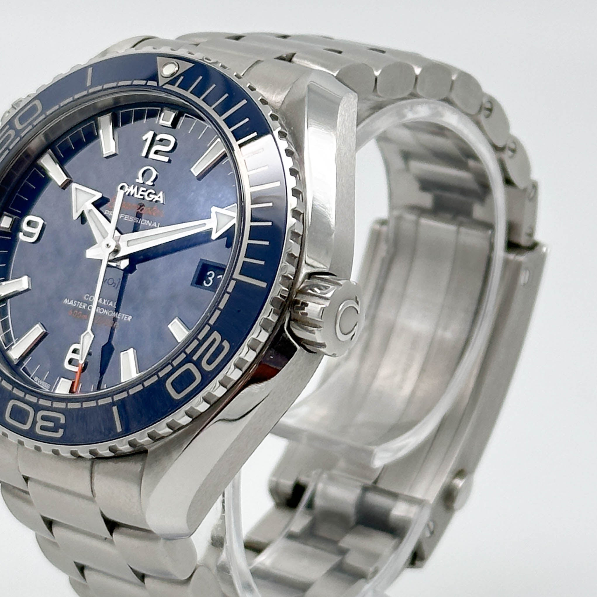 Omega Seamaster Planet Ocean Stahl 215.30.44.21.03.001 - 2018