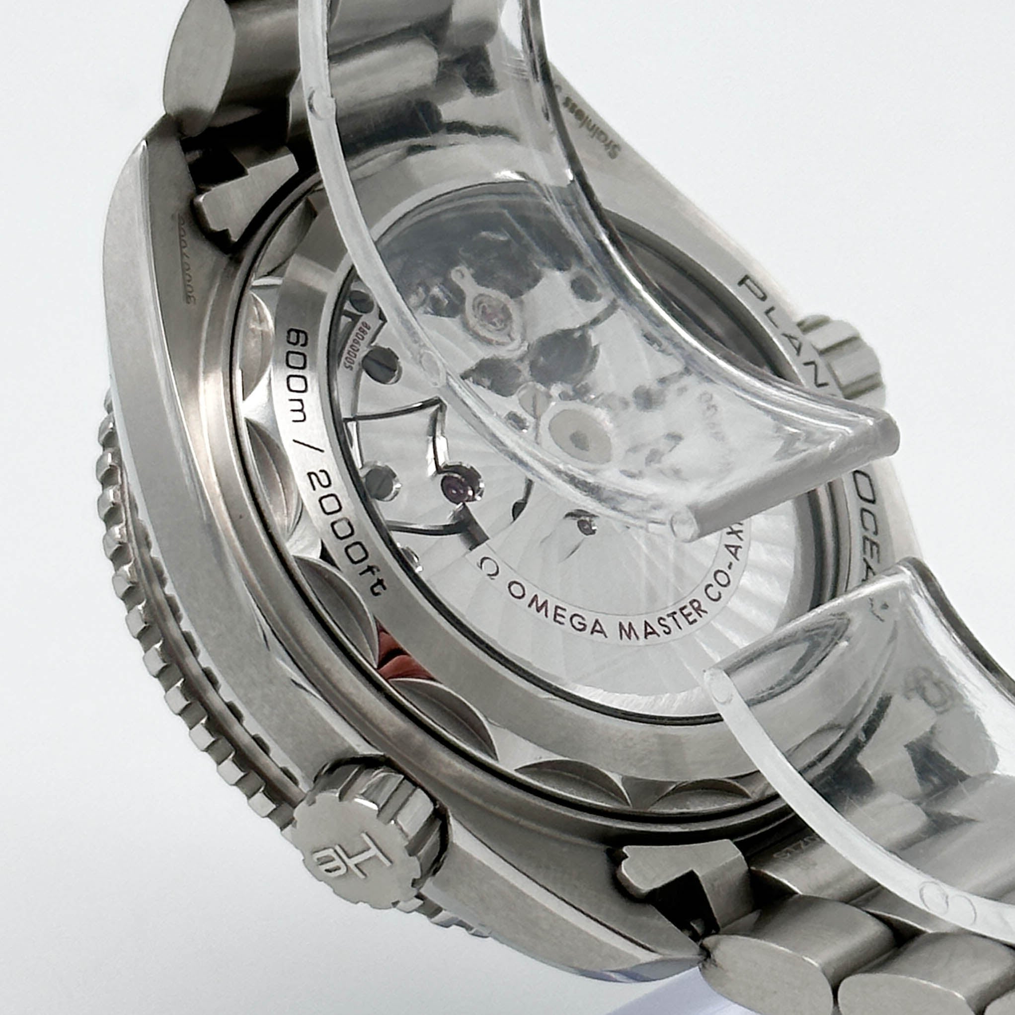 Omega Seamaster Planet Ocean Stahl 215.30.44.21.03.001 - 2018
