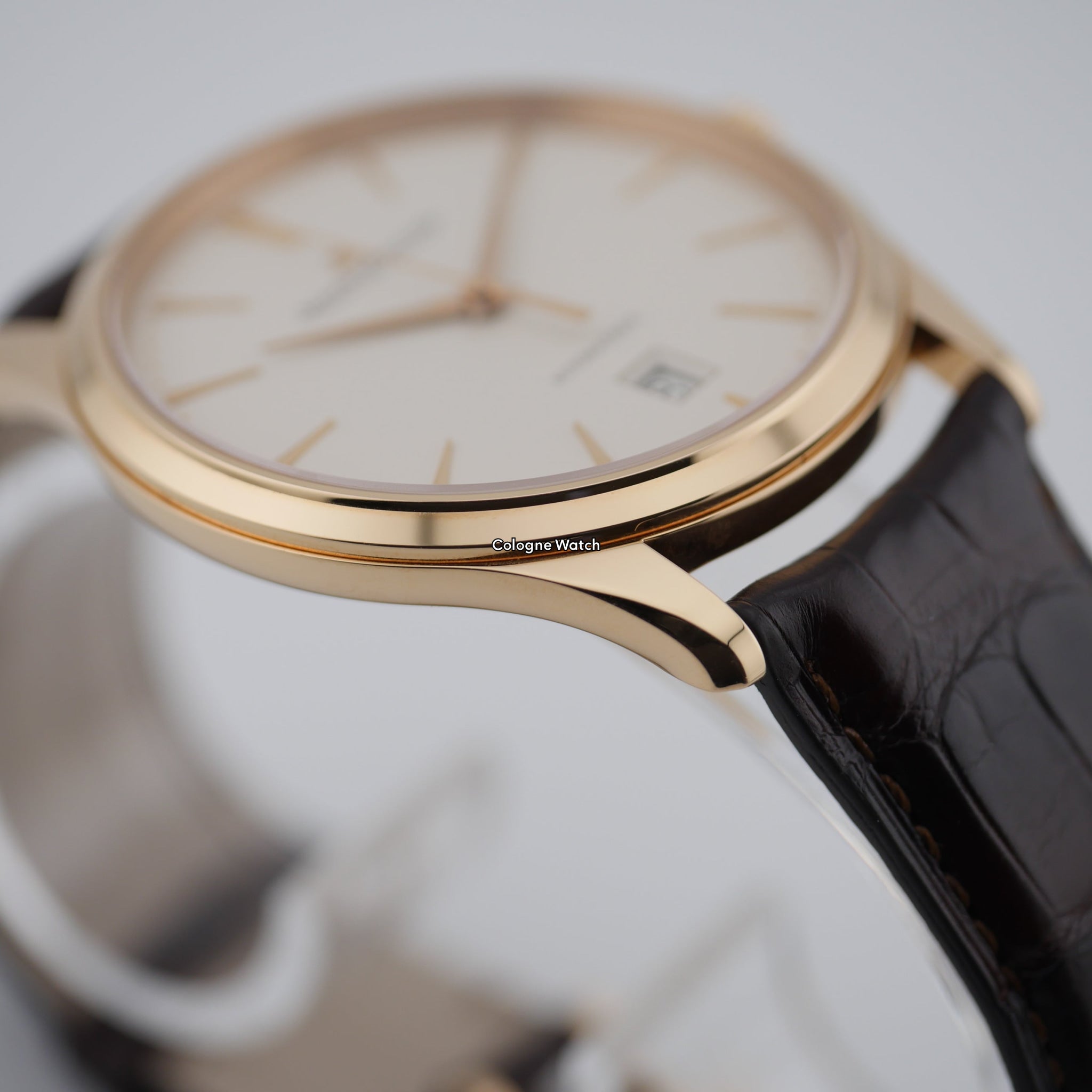 Jaeger-LeCoultre Master Ultra Thin Date Roségold Q1232510 - 2024