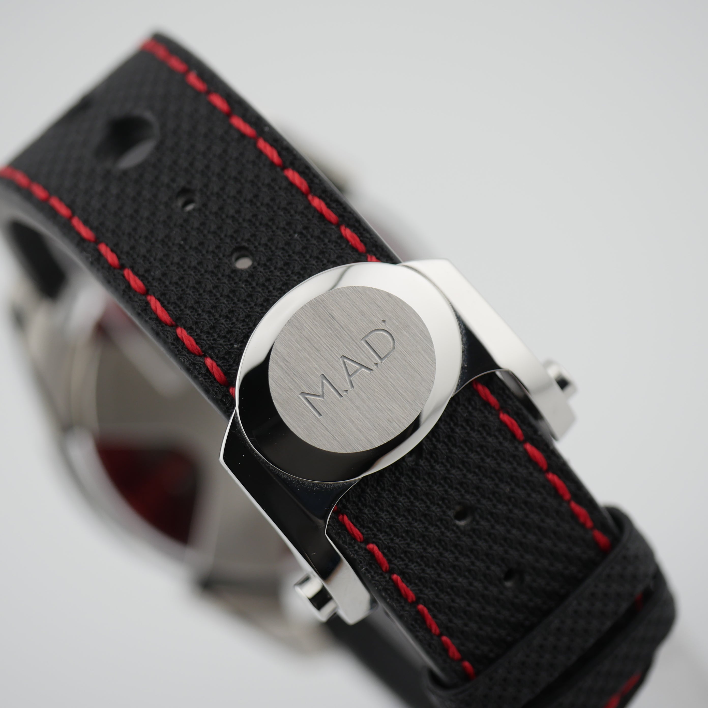 Mb&f M.A.D. 1 RED Steel