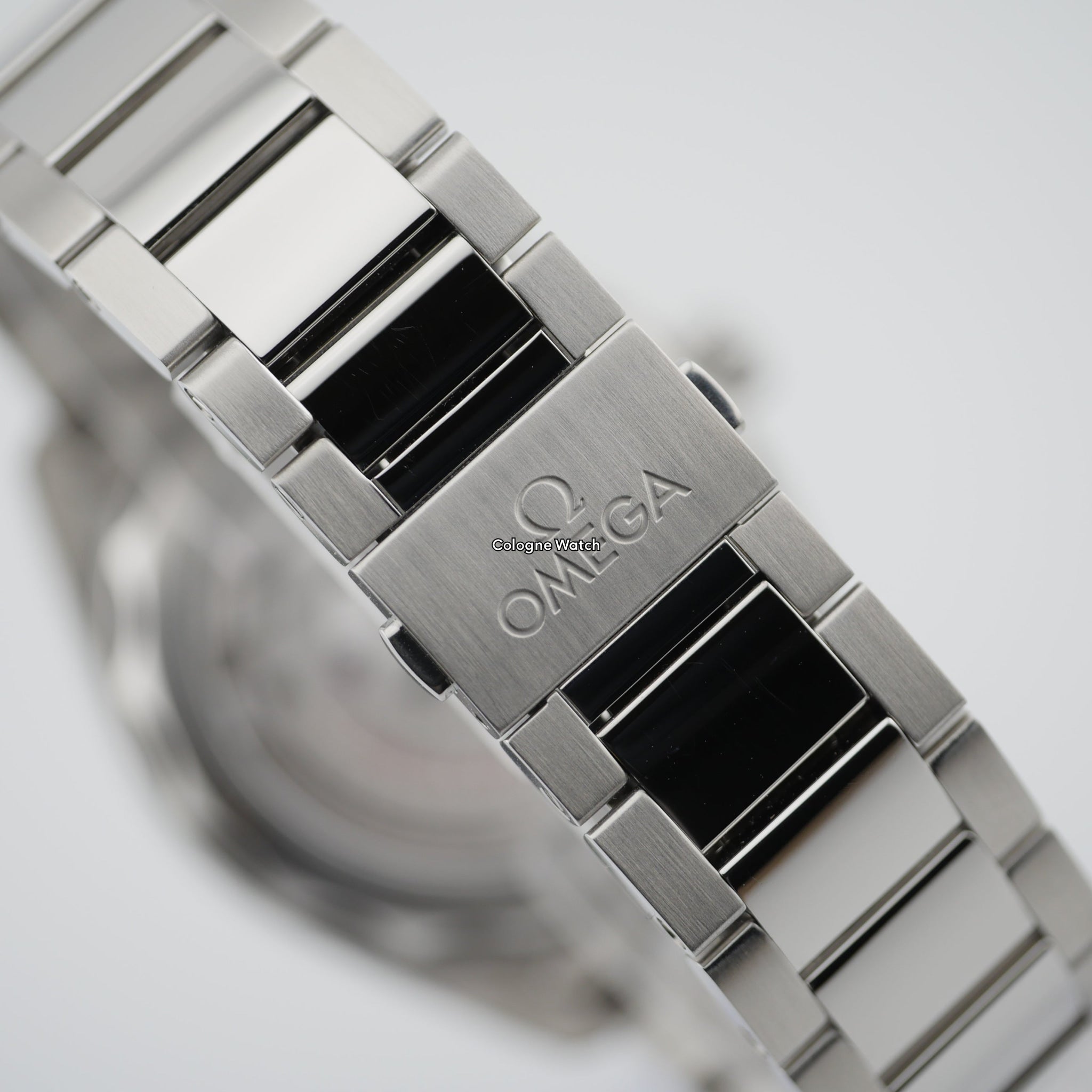 Omega Seamaster Aqua Terra Stahl 220.10.41.21.03.001 - 2021