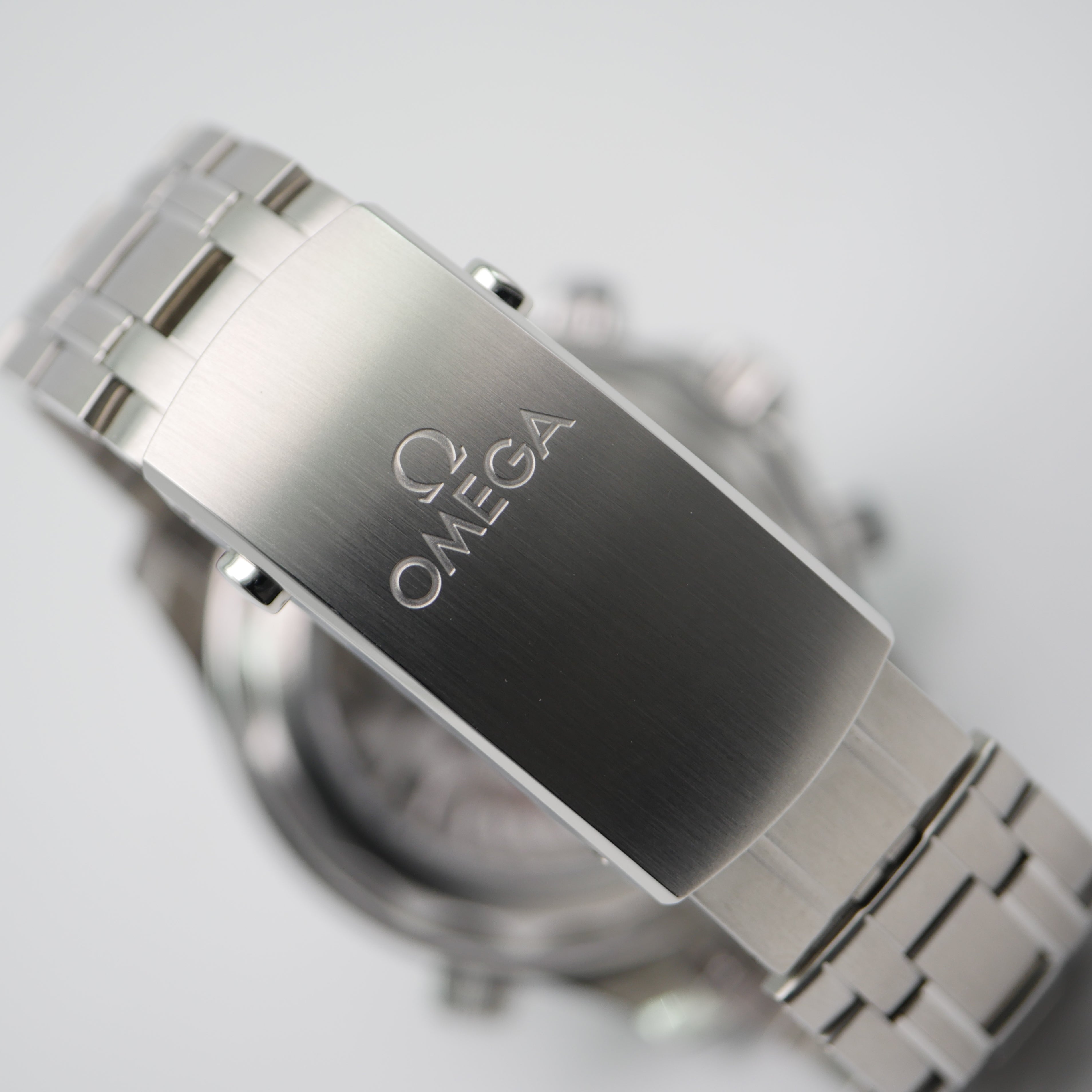 Omega Seamaster Diver 300 M Chronograph Stahl 210.30.44.51.01.001 - 2022