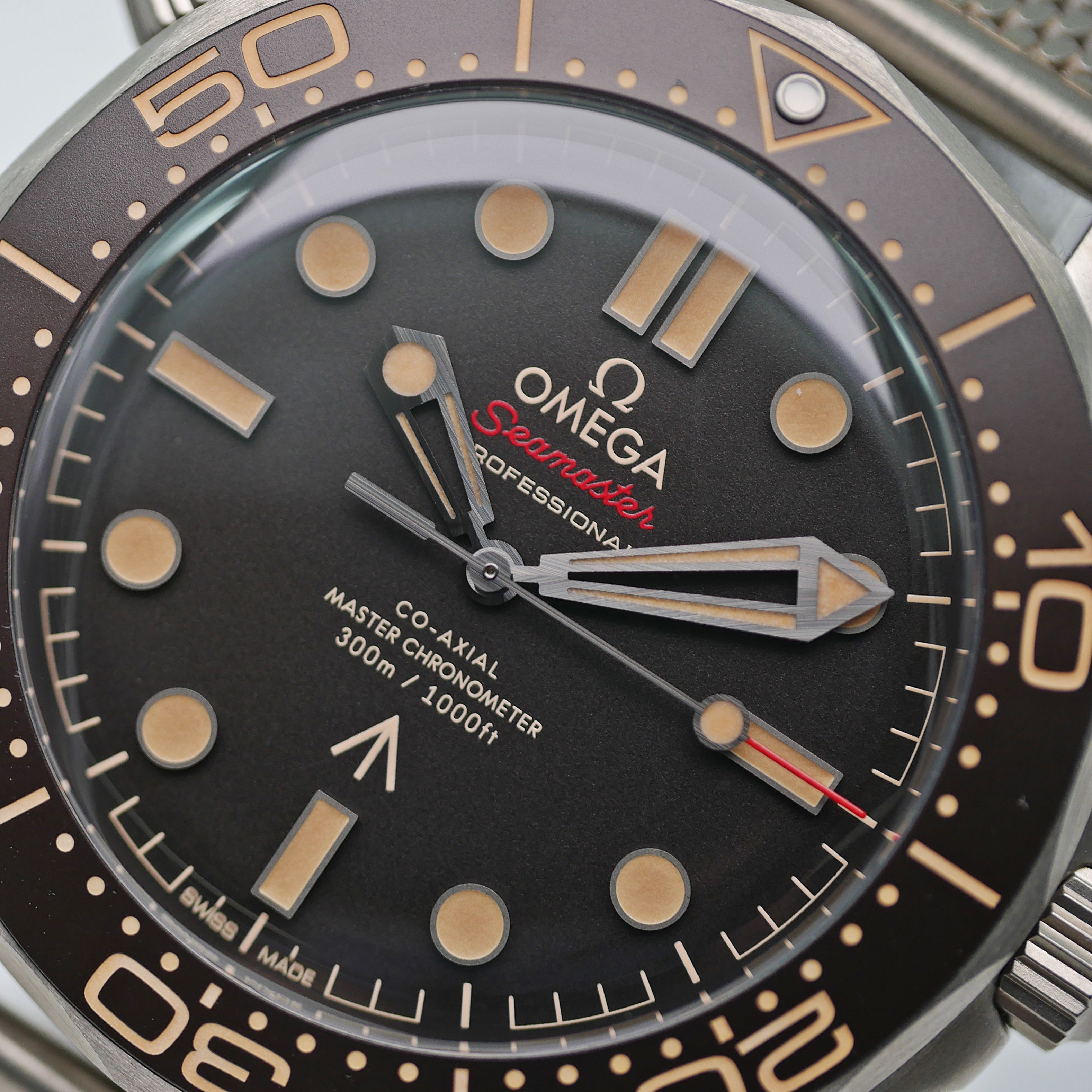 Omega Seamaster Diver 300M - James Bond 007 No Time To Die 21090422001 - 2021