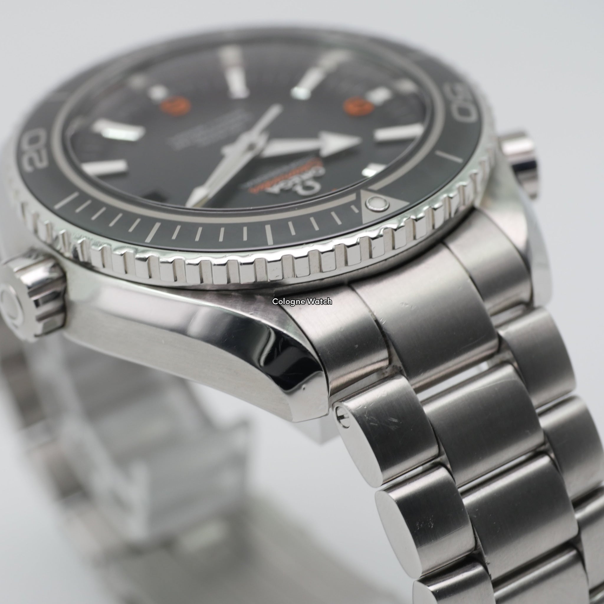 Omega Seamaster Planet Ocean 22015100 - 2004