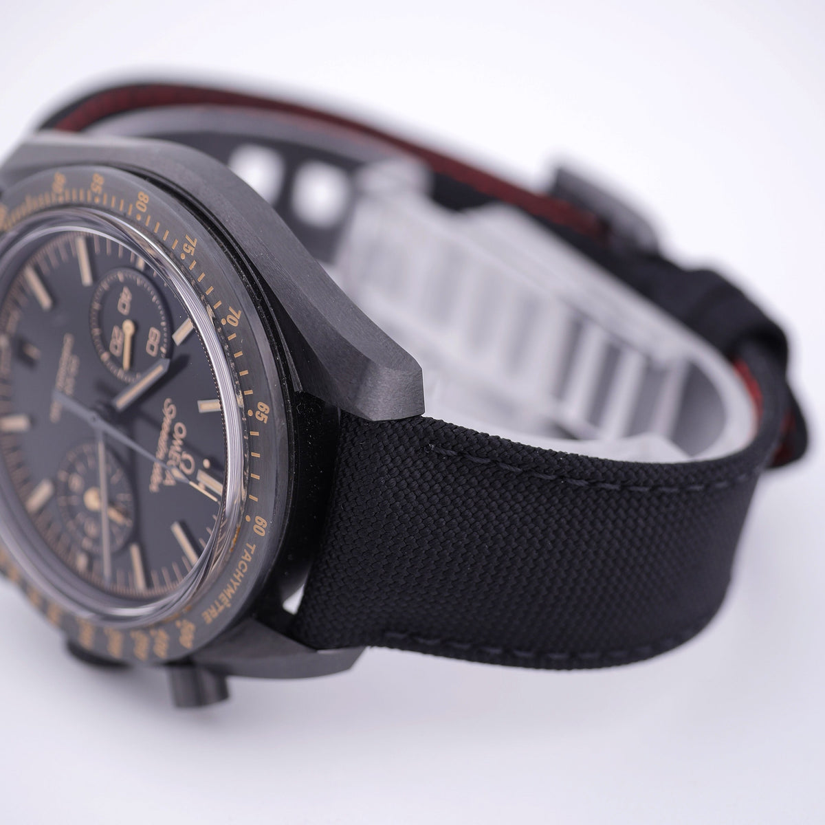 Omega Speedmaster Dark Side of the Moon Keramik 311.92.44.51.01.006 "Pitch Black" - 2022