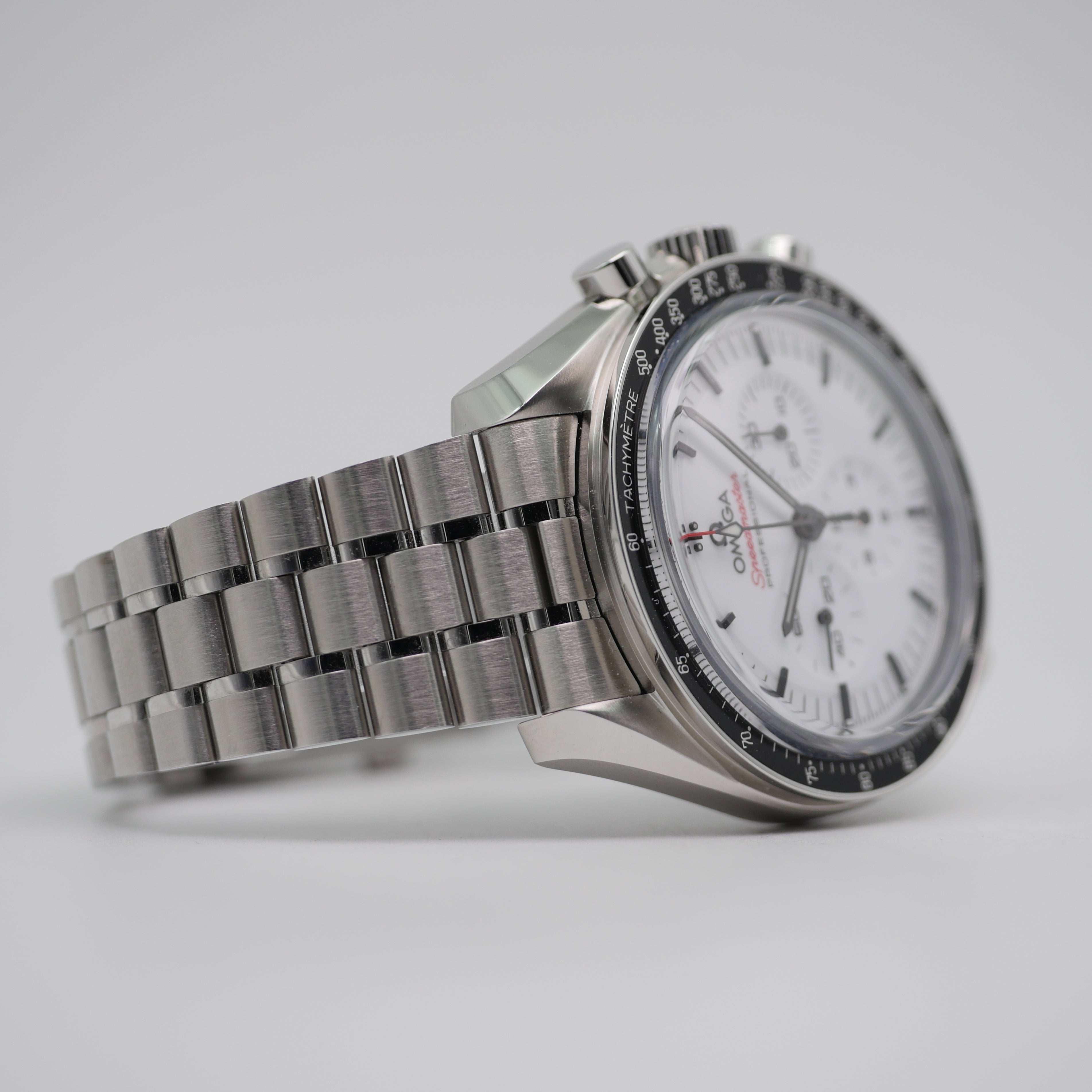 Omega Speedmaster Professional Moonwatch 31030425004001