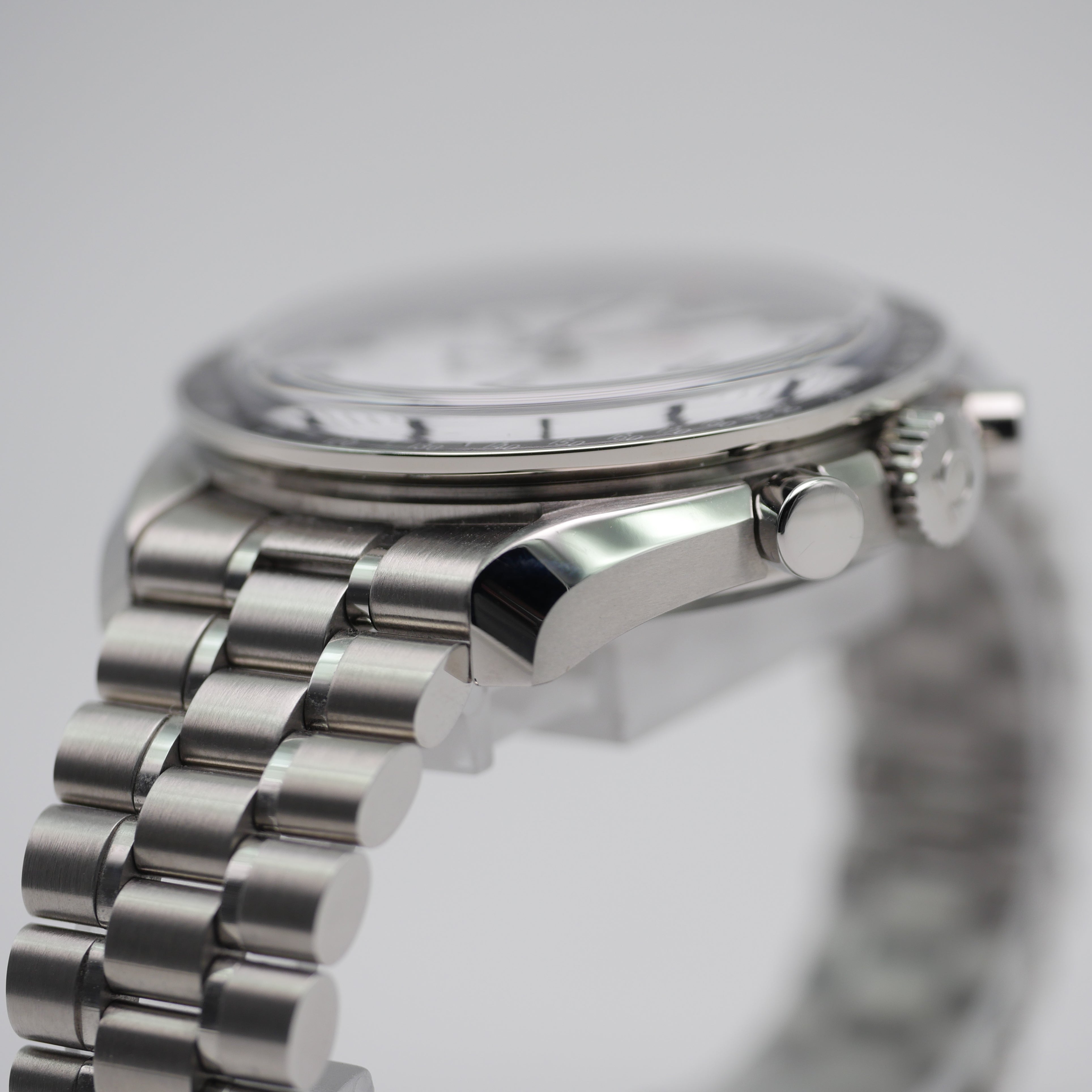 Omega Speedmaster Professional Moonwatch 31030425004001