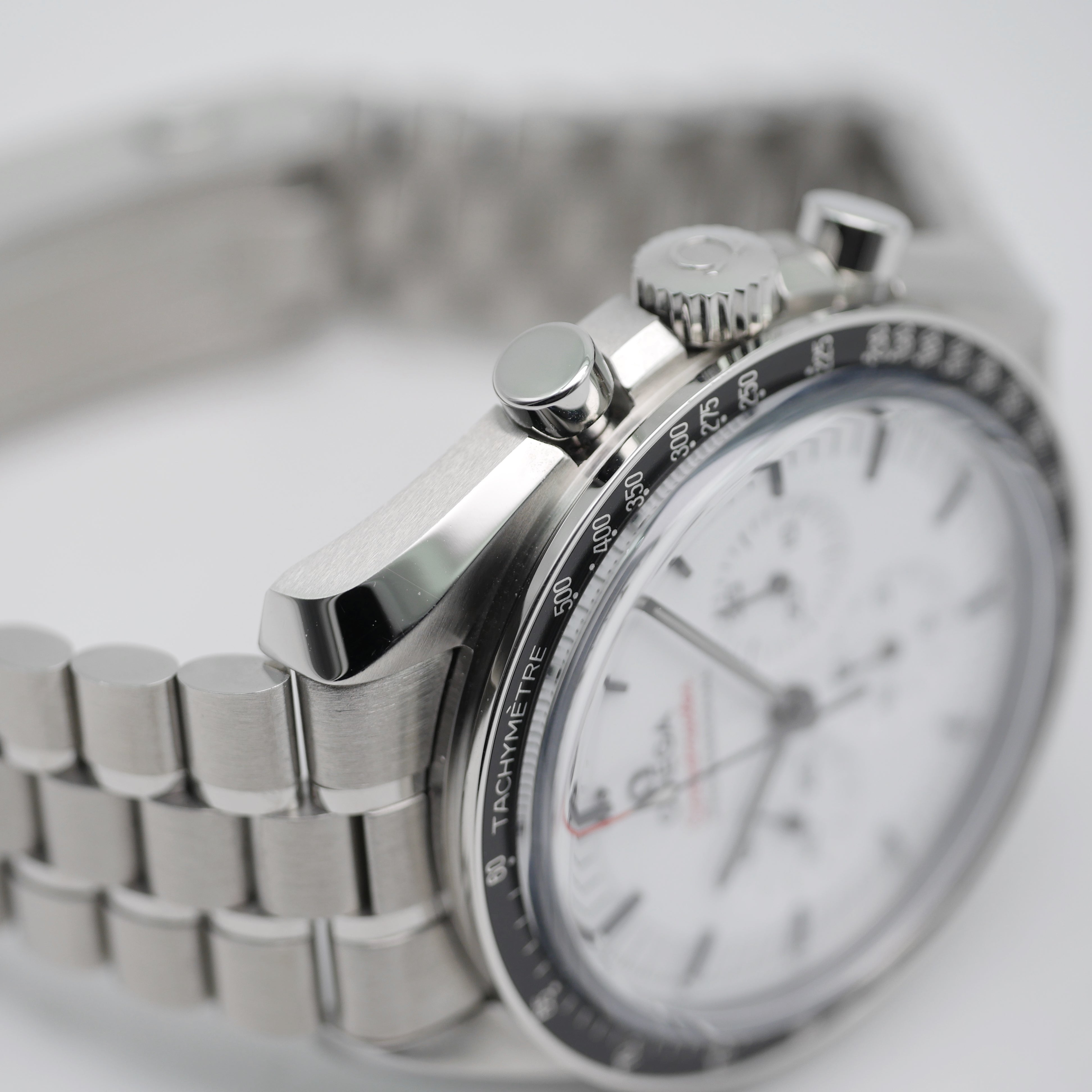 Omega Speedmaster Professional Moonwatch 31030425004001