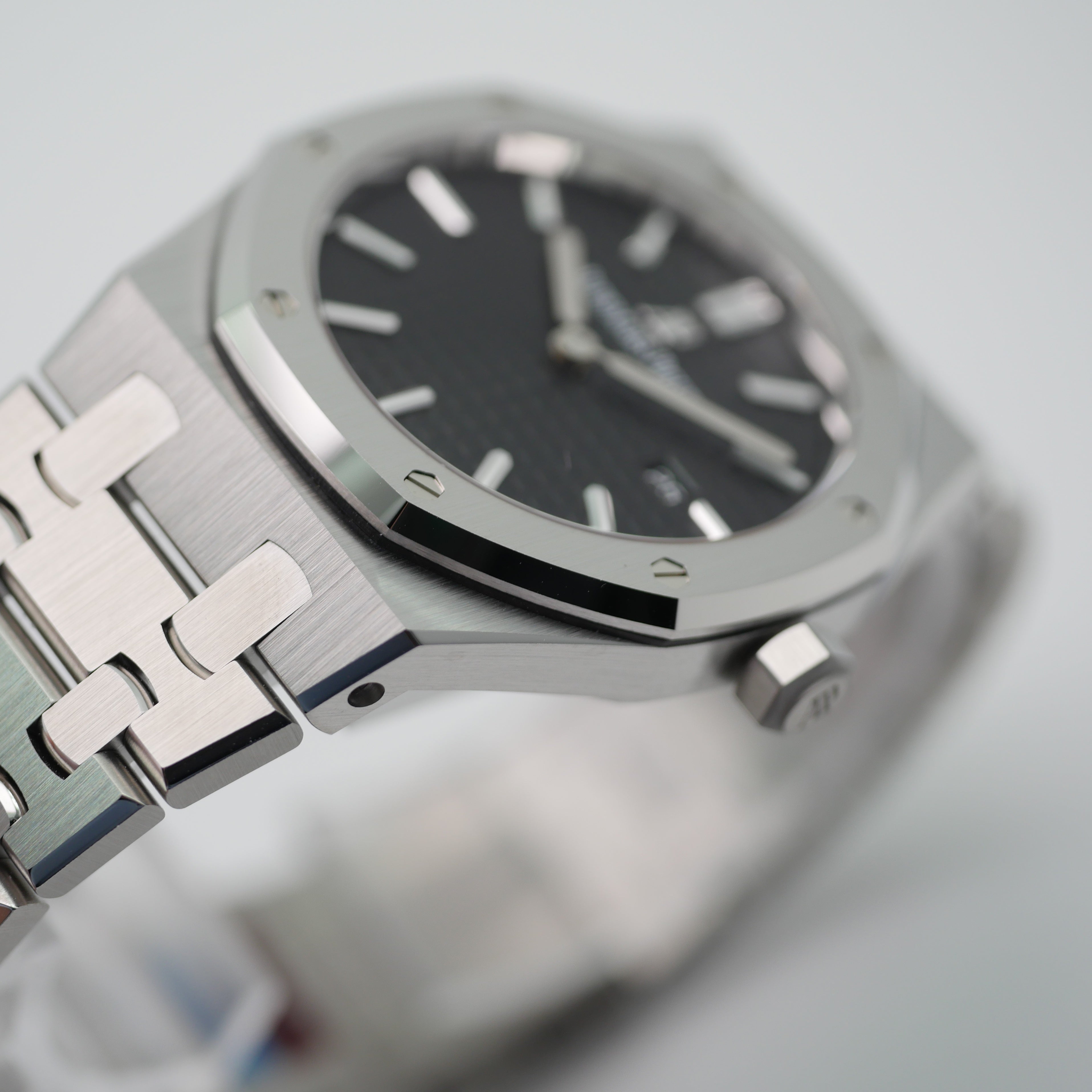 Audemars Piguet Lady Royal Oak 67650ST.OO.1261ST.01 - 2020