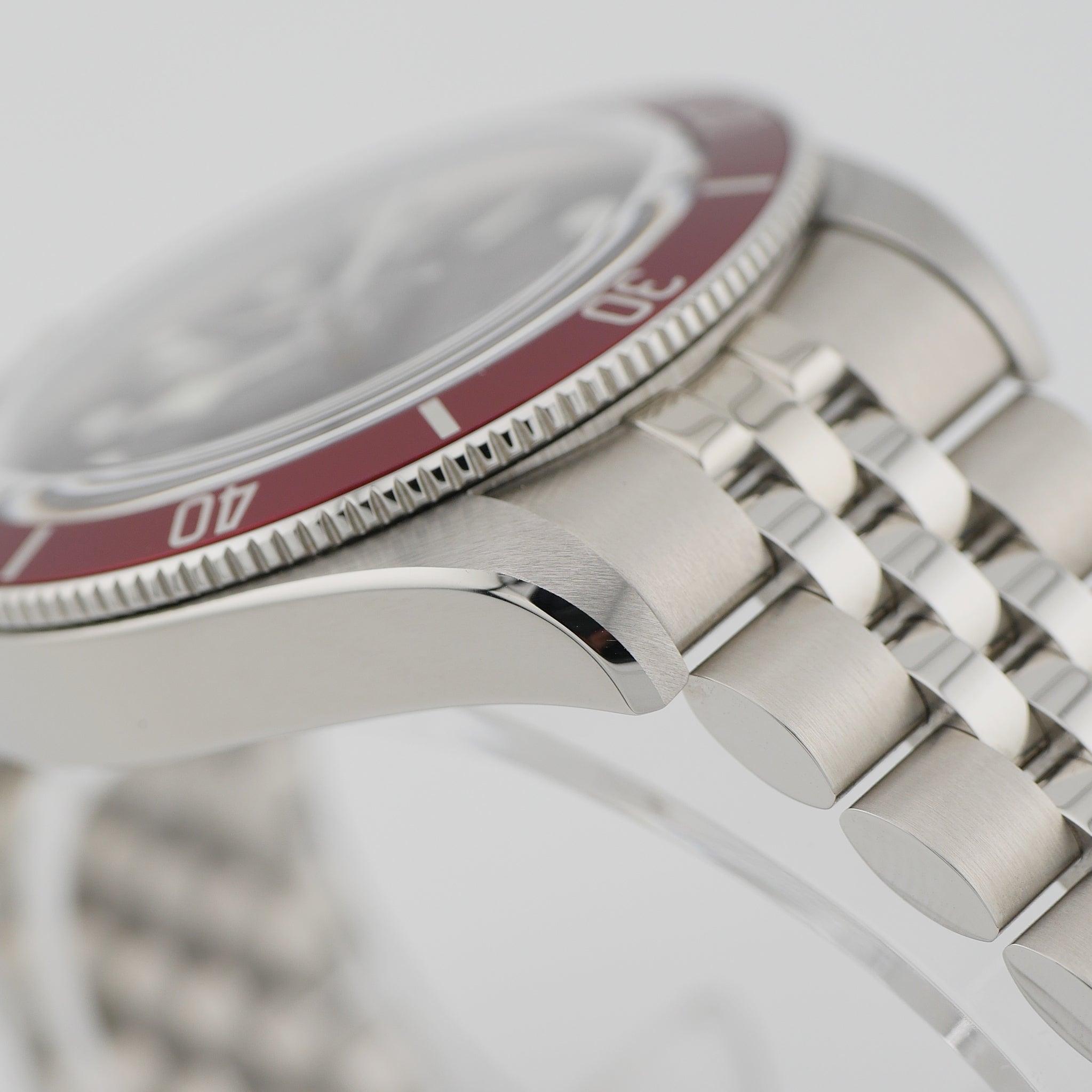 Tudor Black Bay 58 ''Burgundy'' 7939A1A0RU Stahl - 2025