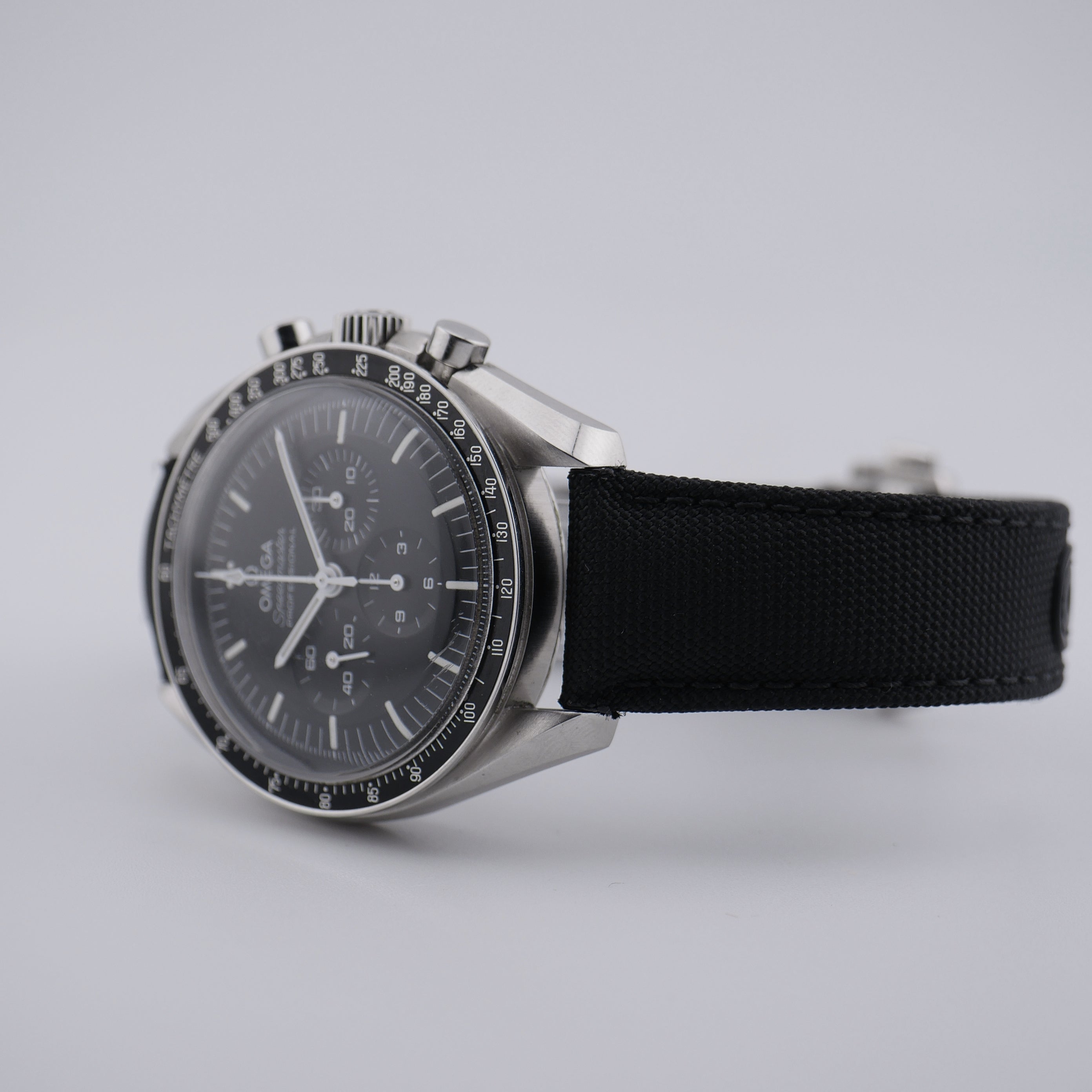 Omega Speedmaster Moonwatch Steel 310.32.42.50.01.002 - 2023