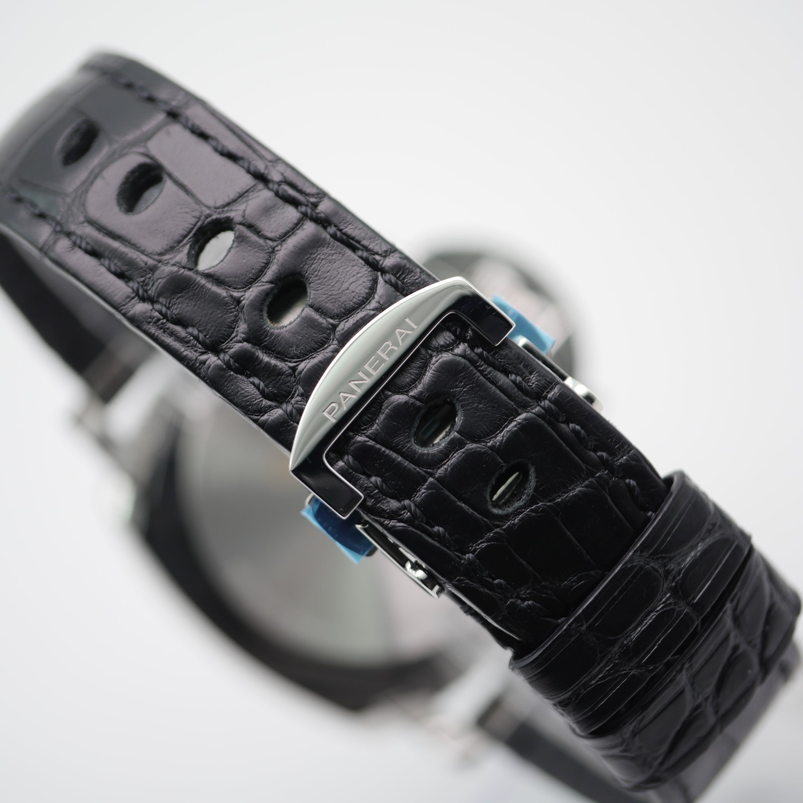 Panerai Luminor Due Steel PAM01424 - 2025