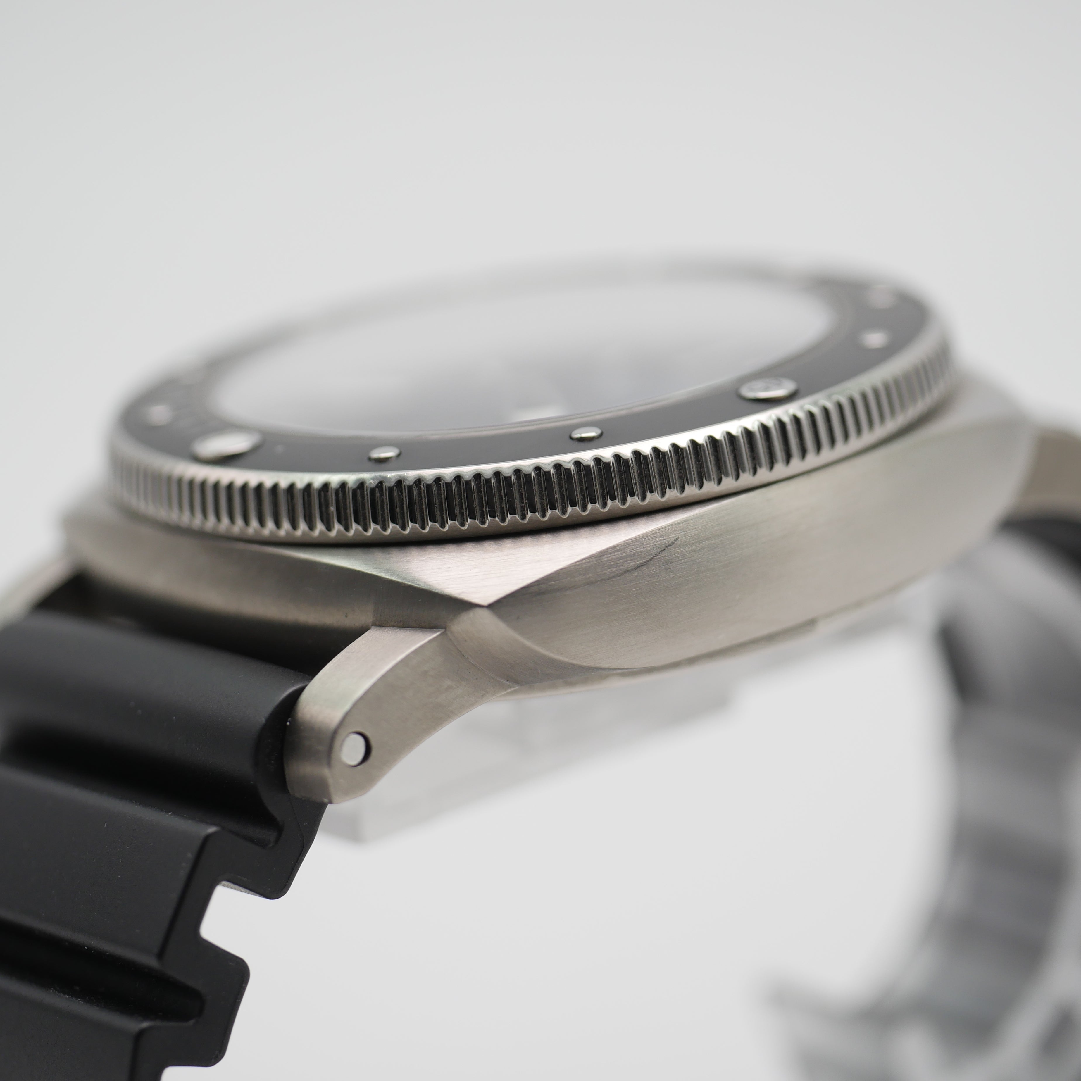 Panerai Luminor Submersible 1950 Amag Titan PAM01389 - 2020
