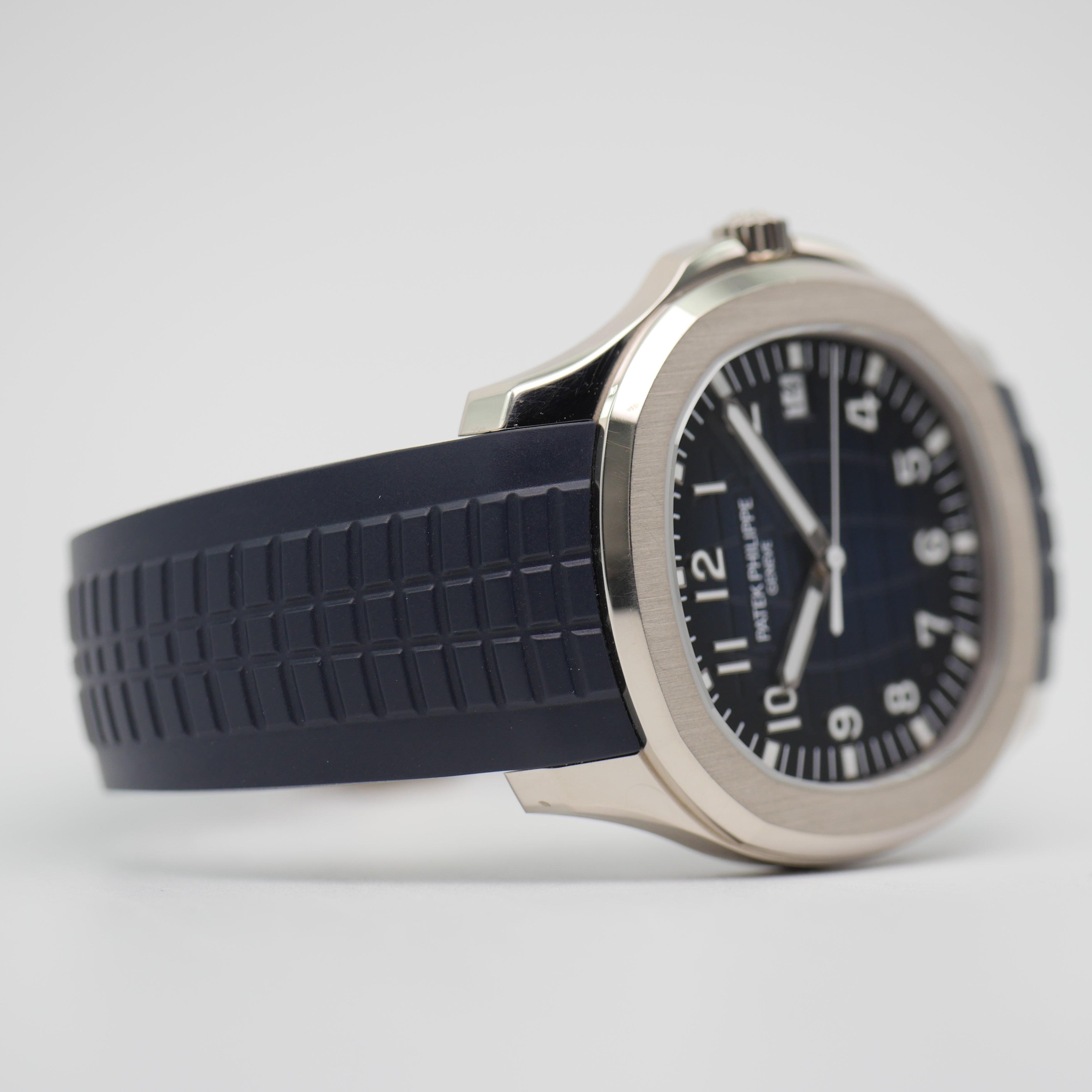 Patek Philippe Aquanaut Weißgold 5168G-001 - 2021