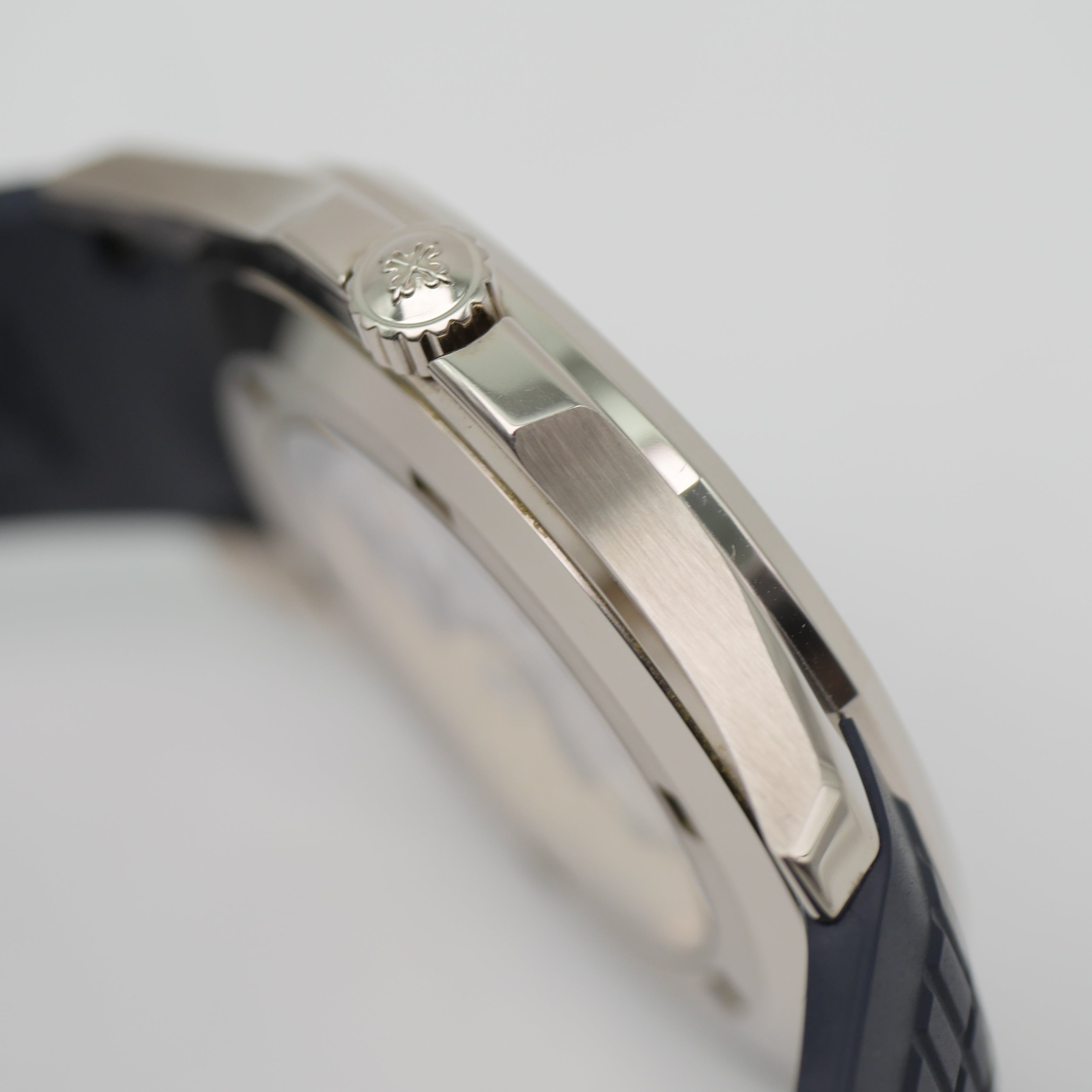 Patek Philippe Aquanaut Weißgold 2021 - 5168G-001