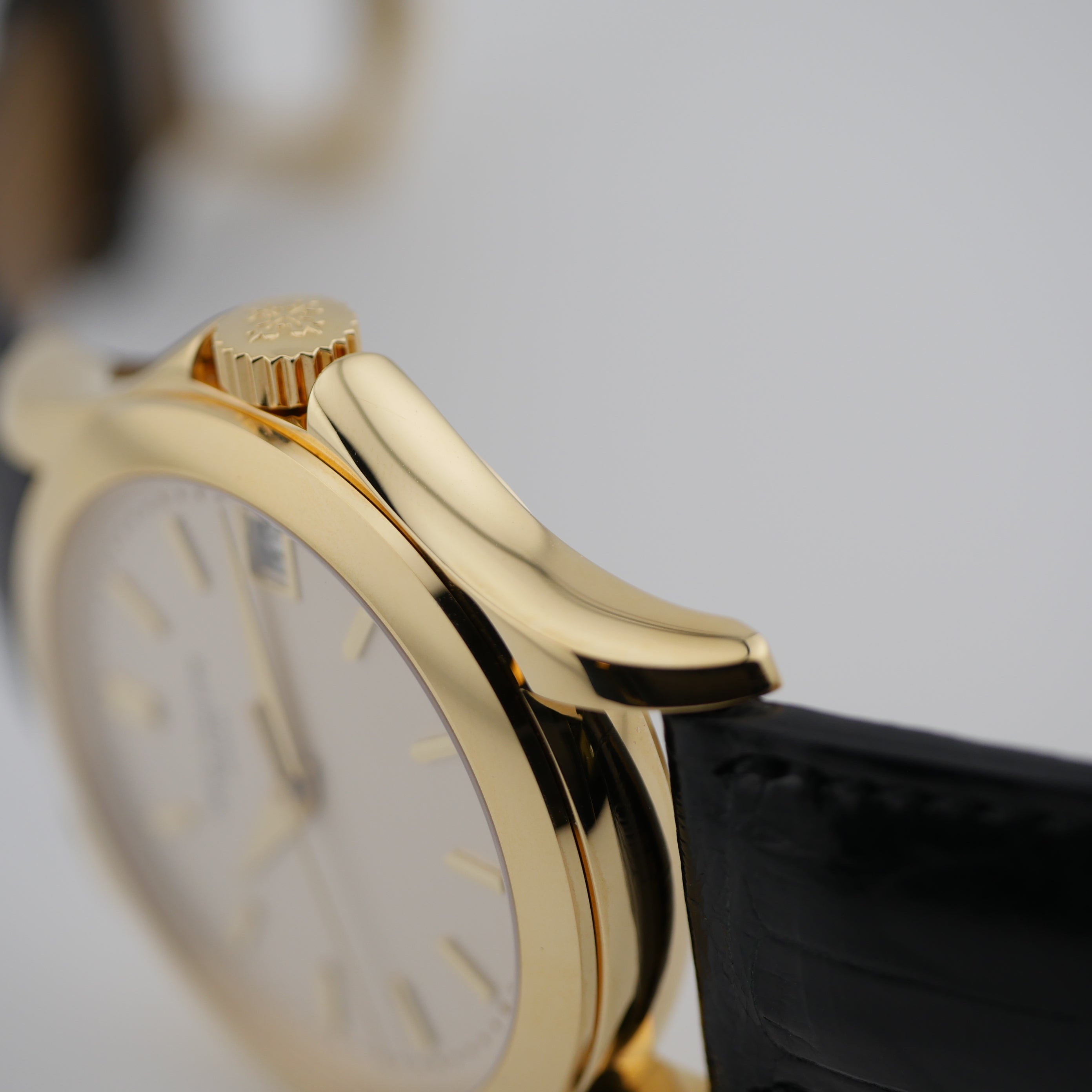 Patek Philippe Calatrava Gelbgold 5107J-001 - 2000