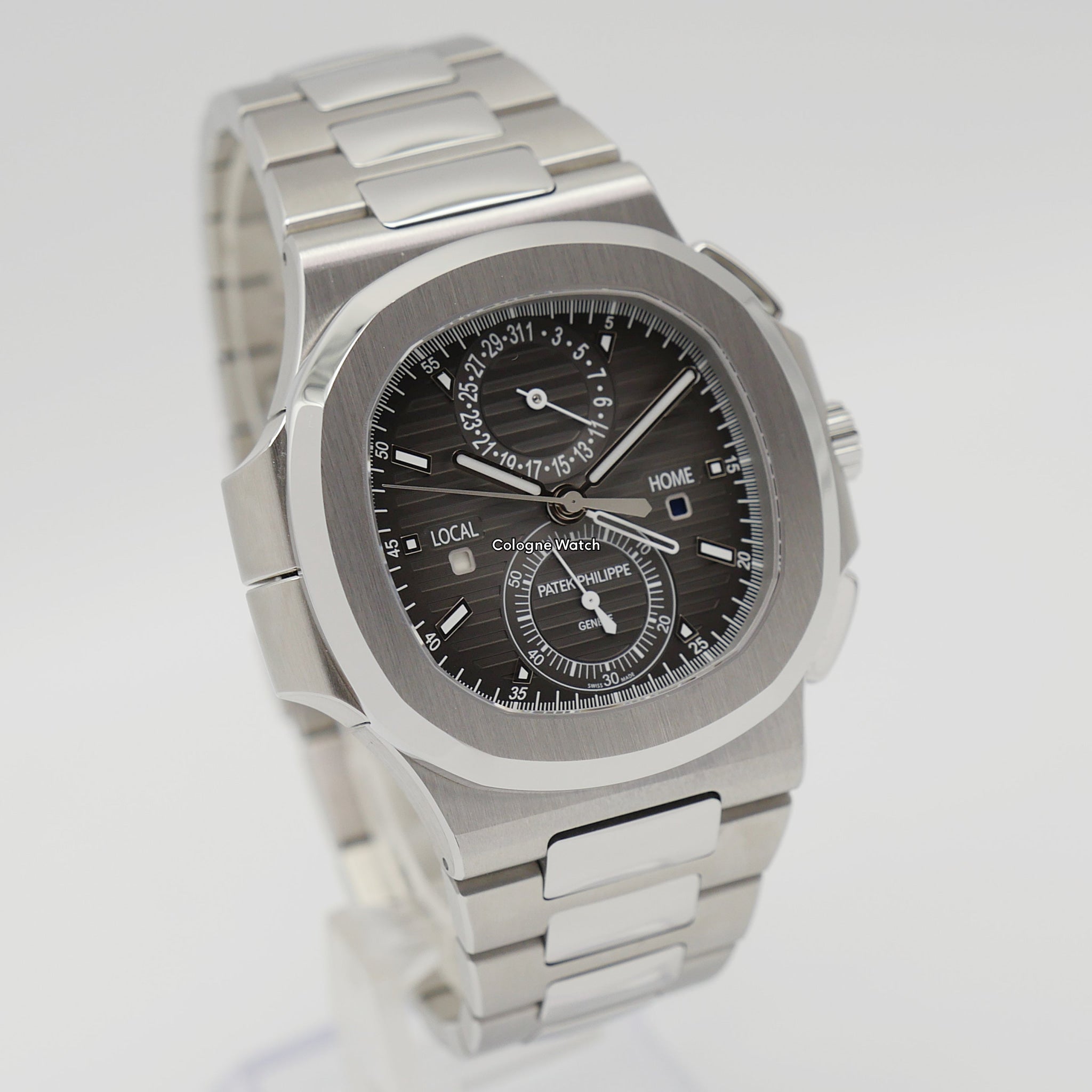 Patek Philippe Nautilus 5990/1A - 2018