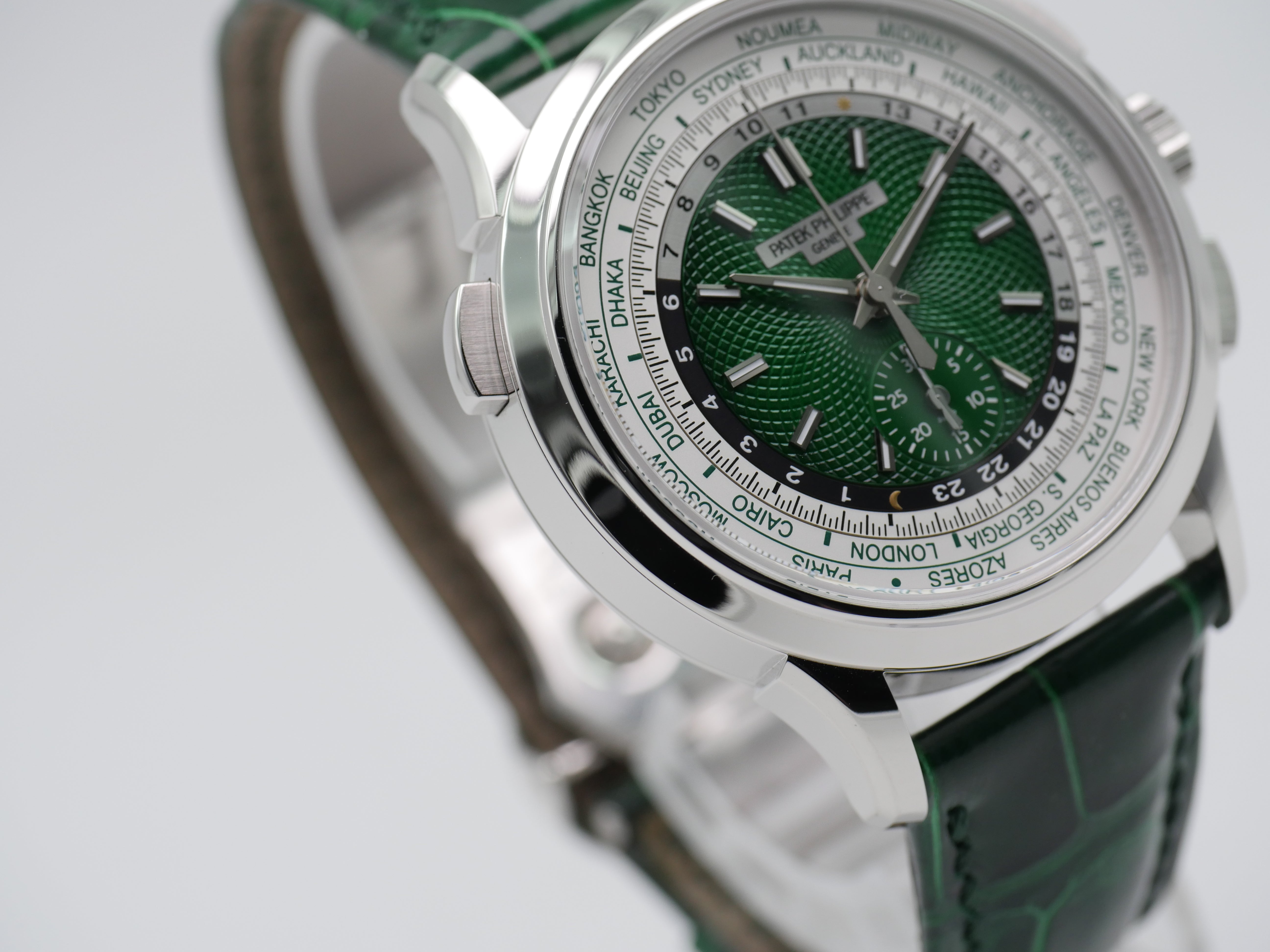Patek Philippe World Time Flyback Chronograph Platinum 5930P-001 - 2023