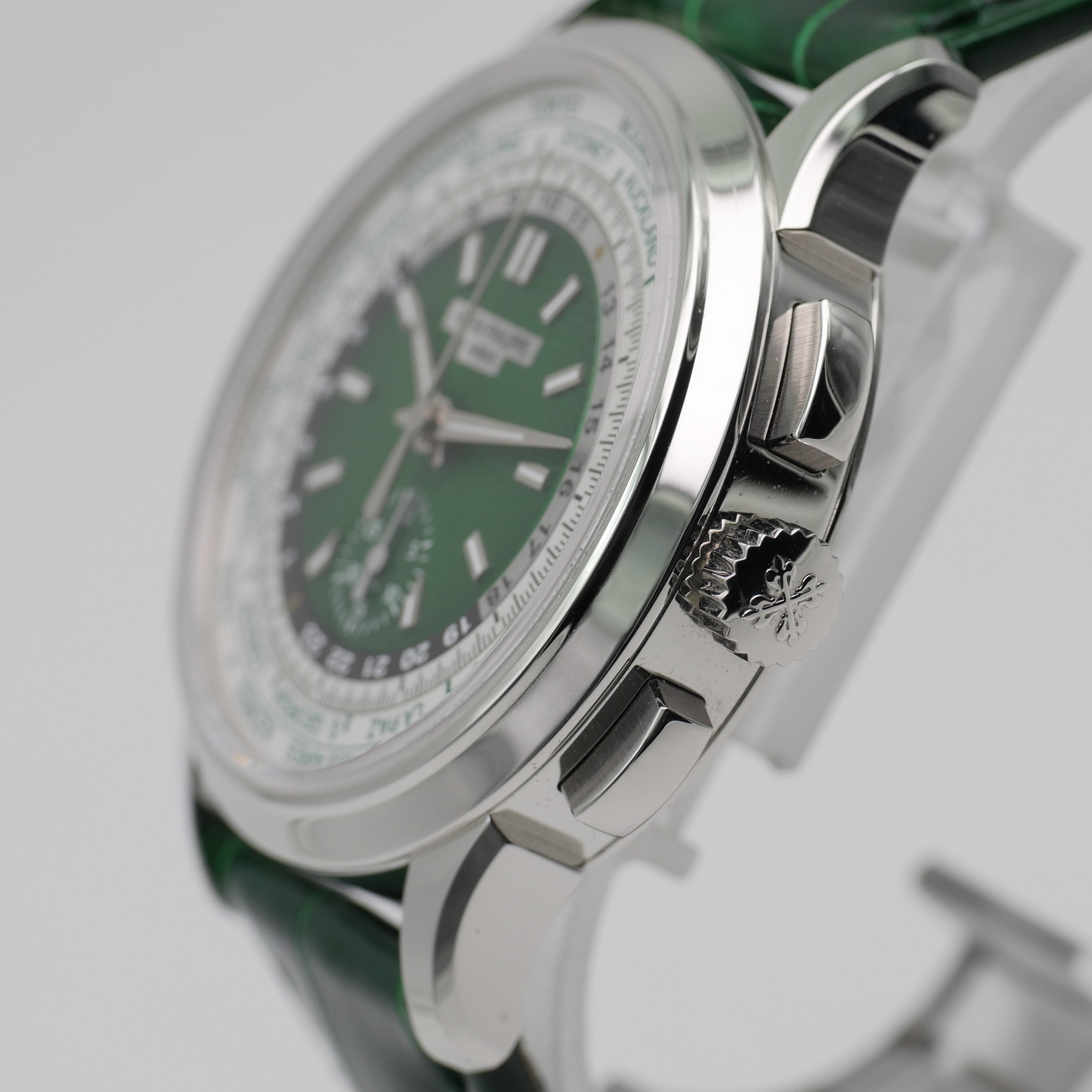 Patek Philippe World Time Flyback Chronograph Platinum 5930P-001 - 2023
