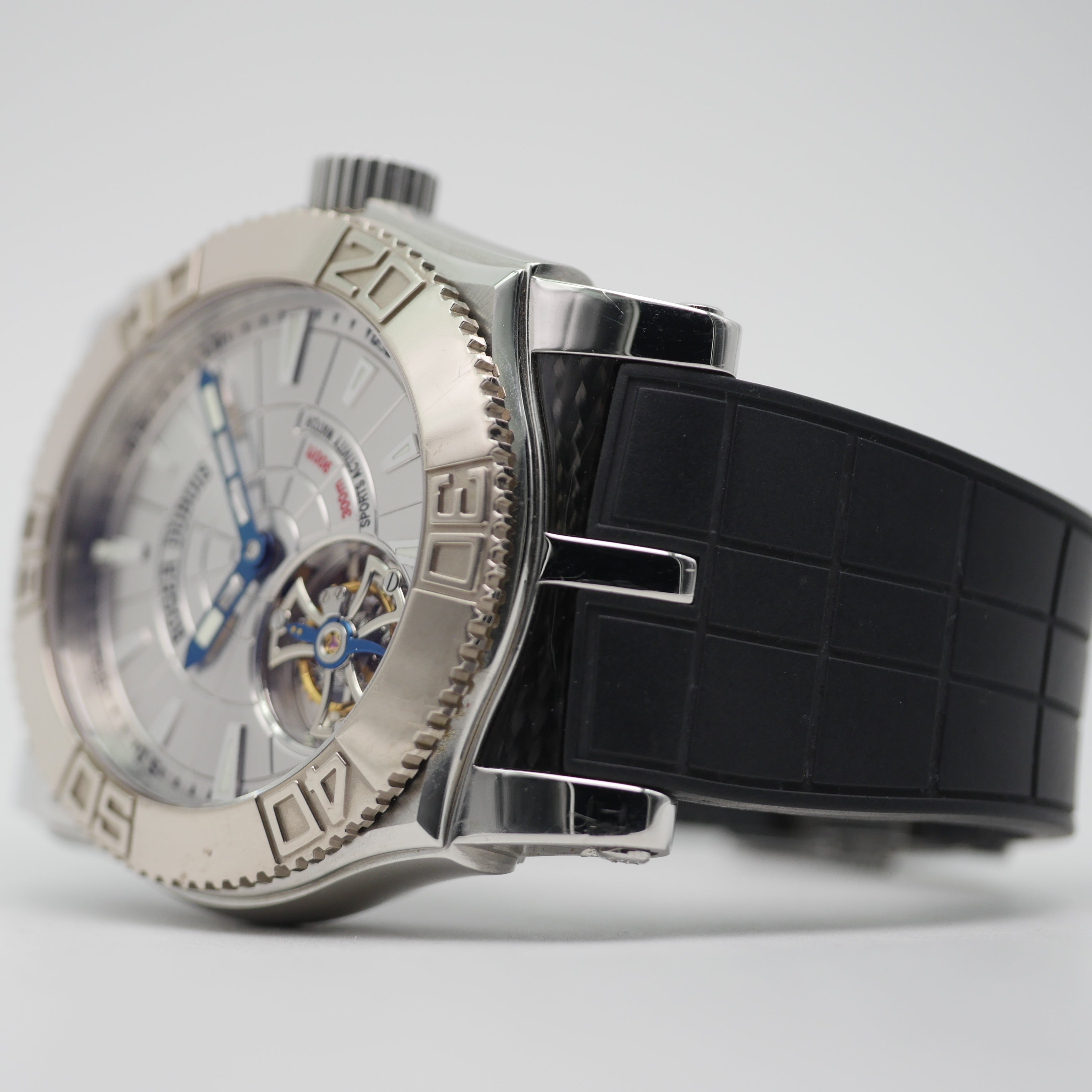 Roger Dubuis Easy Diver Tourbillon Just for Friends Stahl SE48.02.9