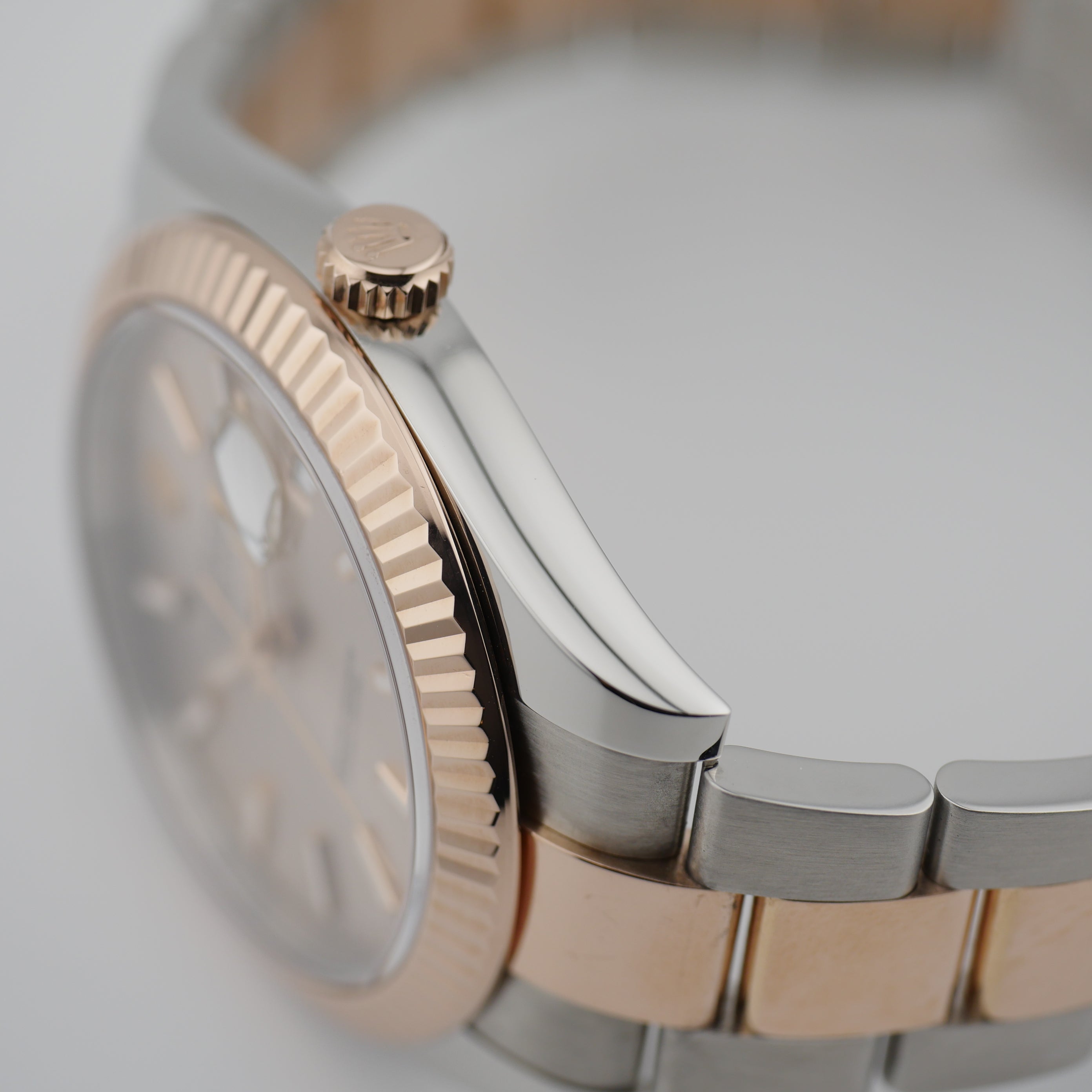 Rolex Datejust 41 Steel / Rose Gold 126331 - 2022