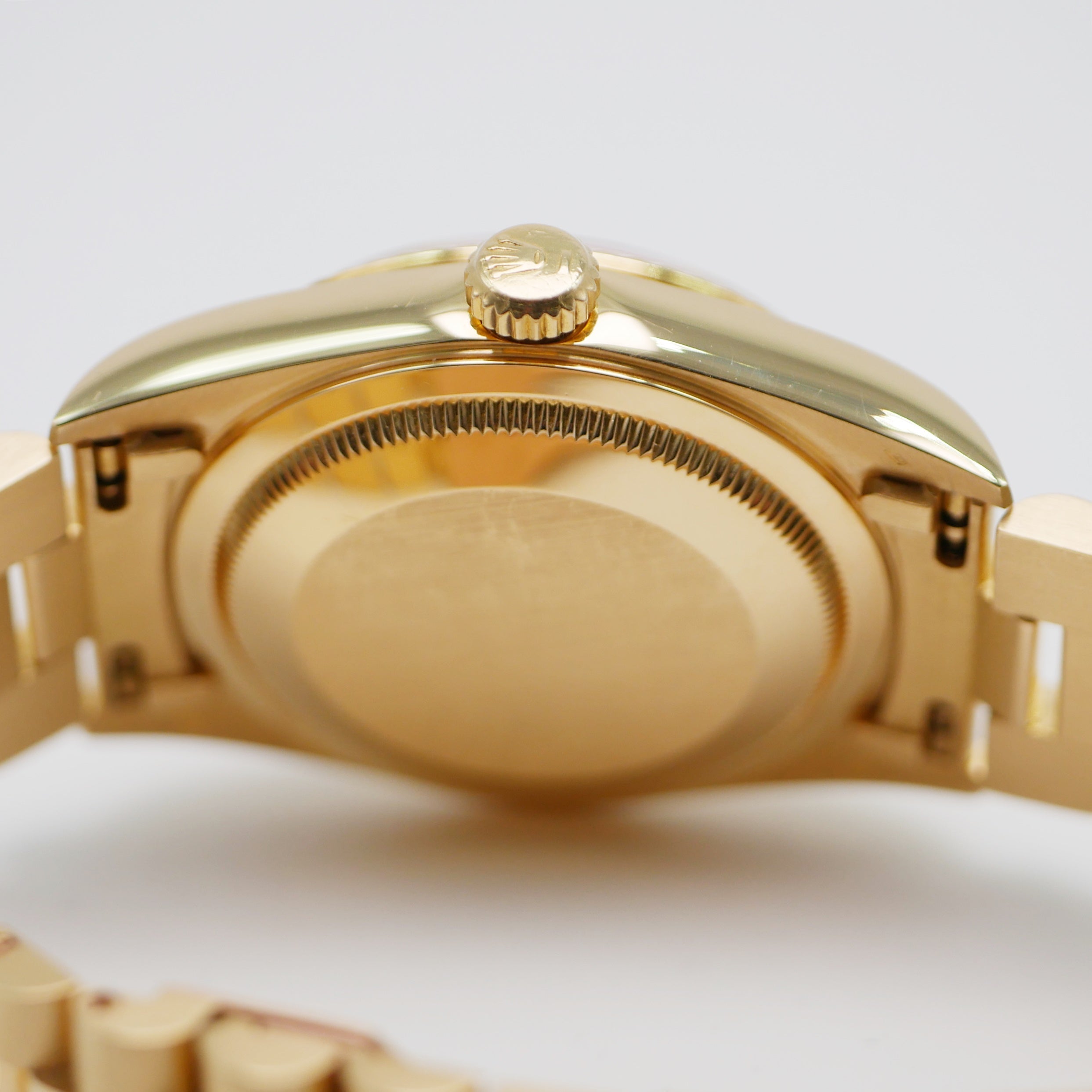 Rolex Day-Date 36 Yellow Gold 18238 - 1990
