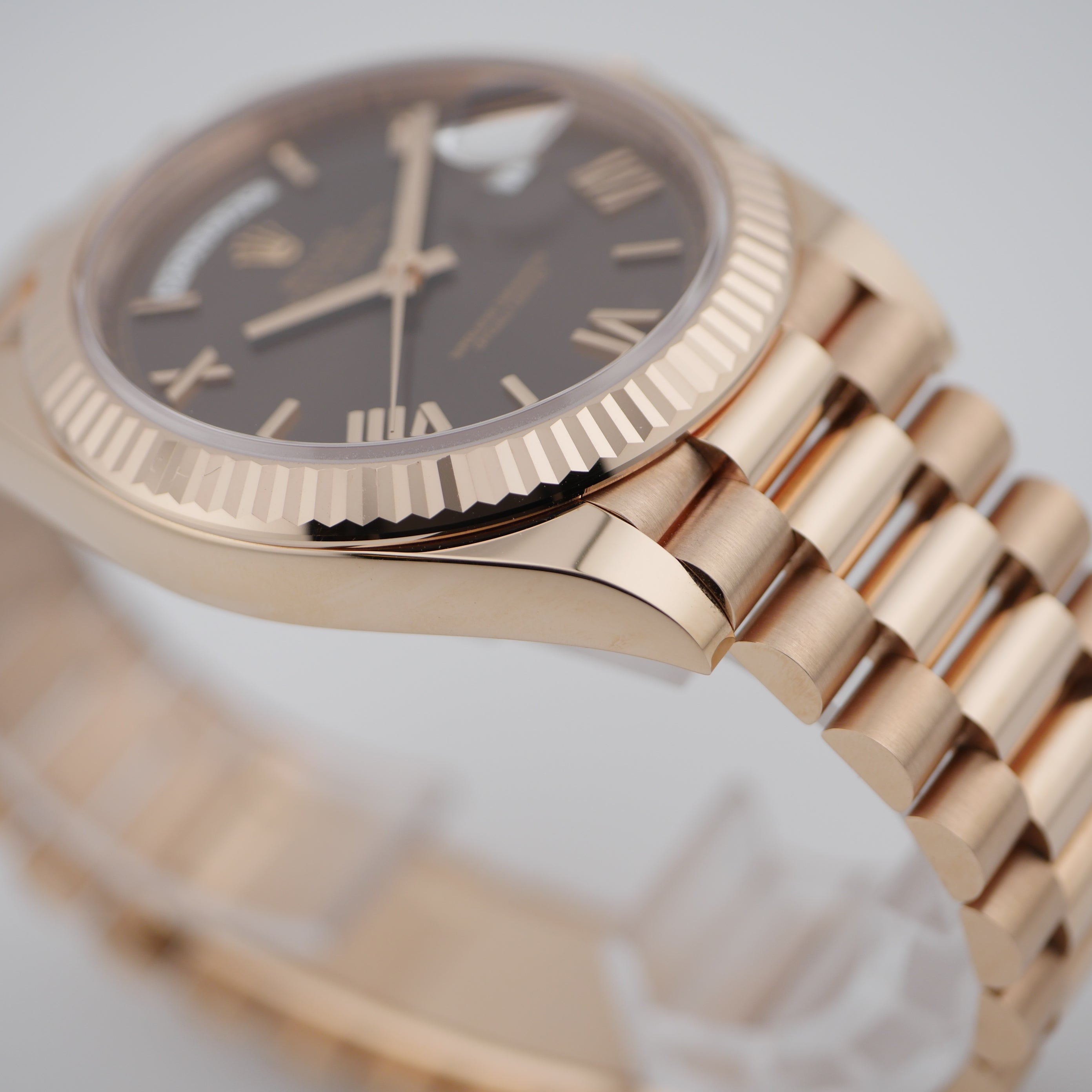 Rolex Day-Date 40 Roségold 228235 - 2022