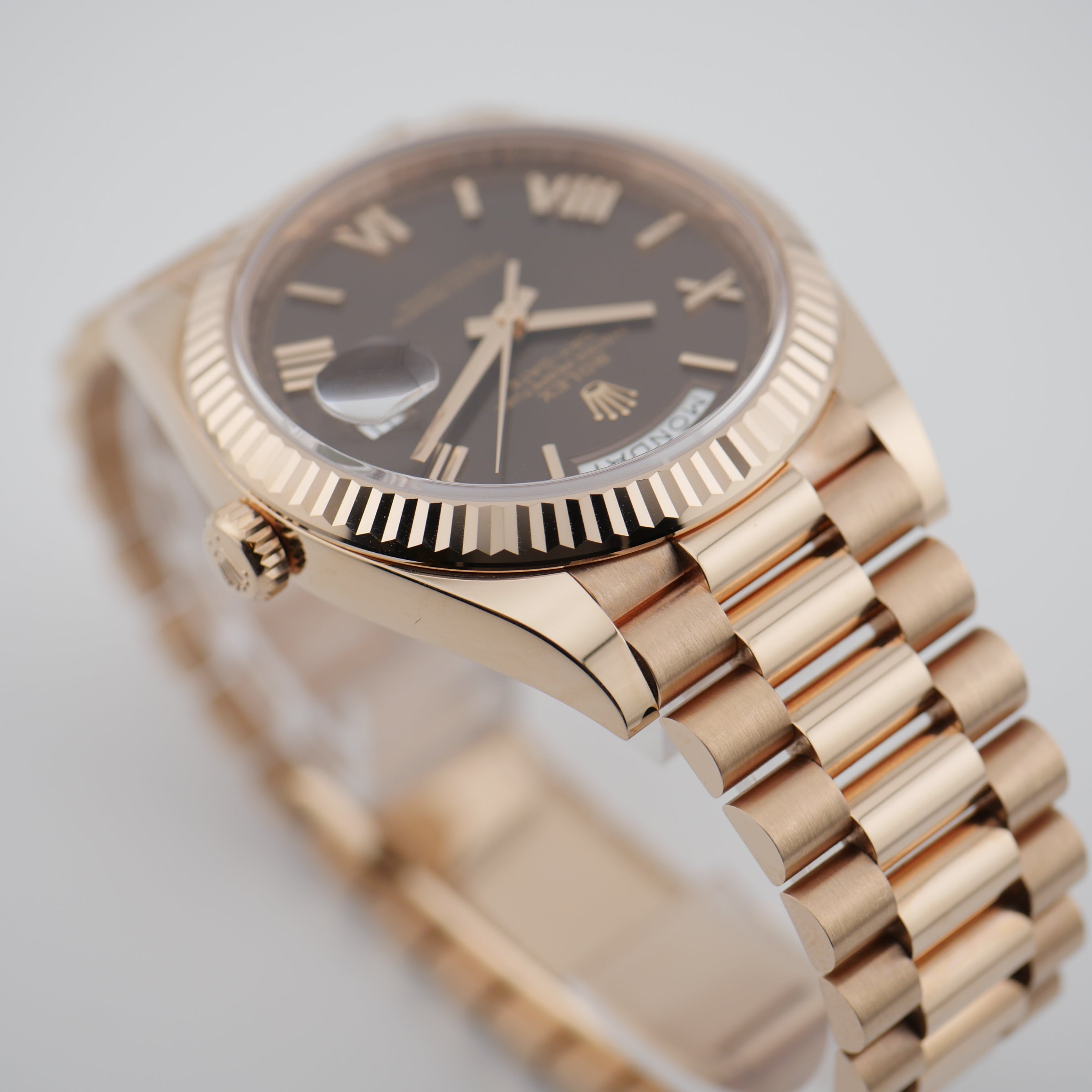 Rolex Day-Date 40 Roségold 228235 - 2022