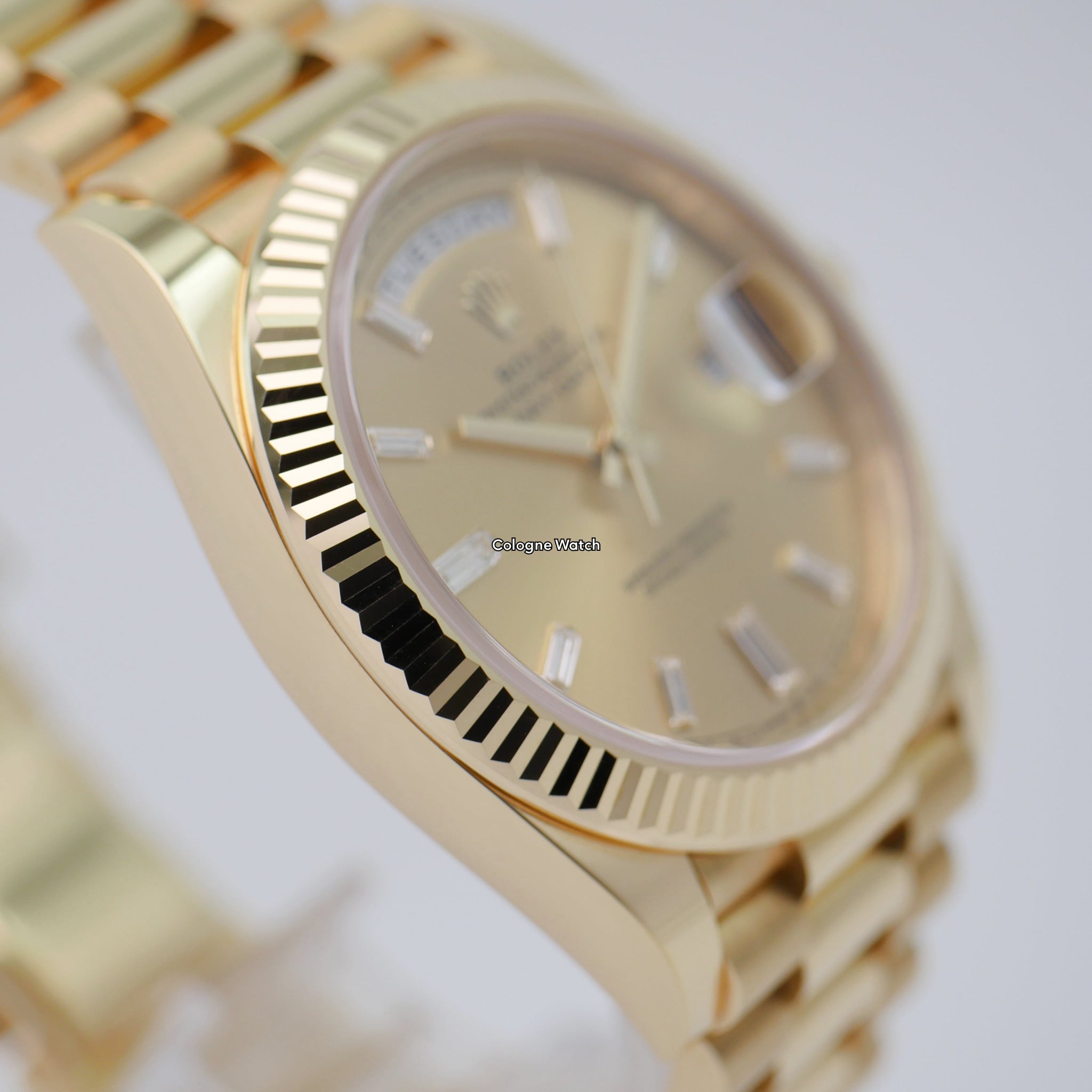 Rolex Day-Date 40 Gelbgold 228238 - 2021