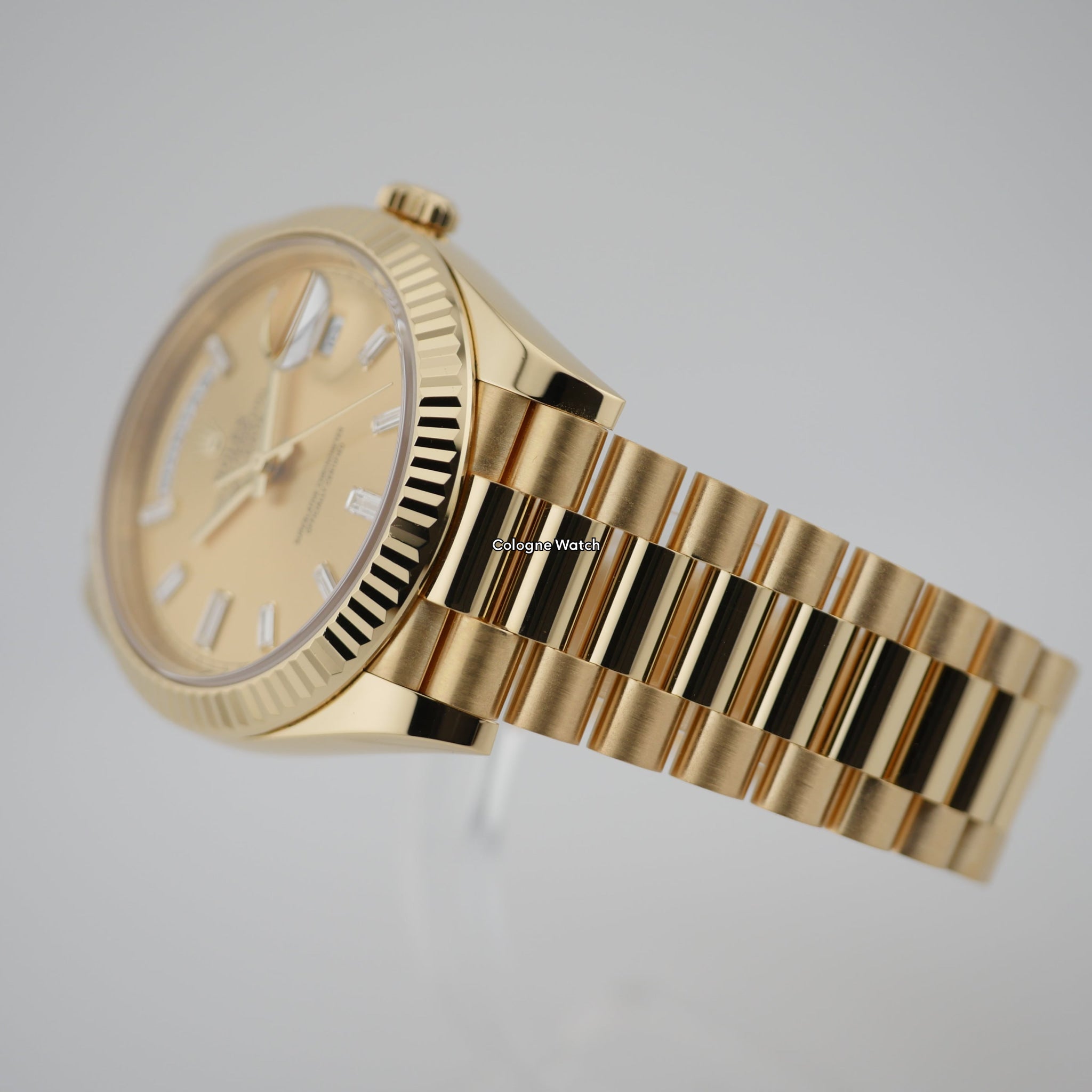 Rolex Day-Date 40 Gelbgold 228238 - 2024