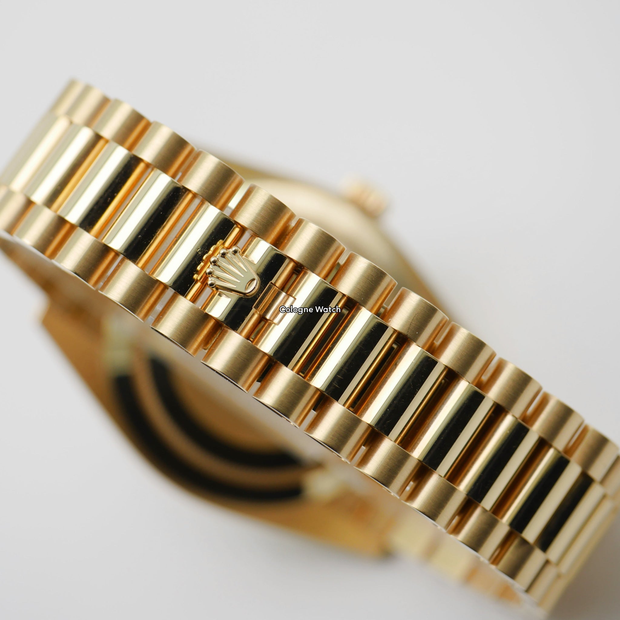 Rolex Day-Date 40 Gelbgold 228238 - 2021