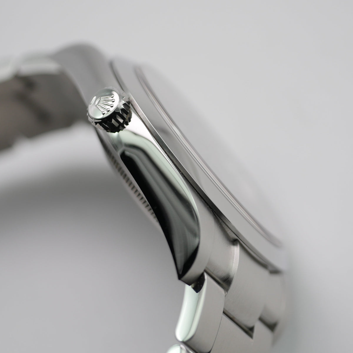 Rolex Explorer 39 Steel 214270 - 2015