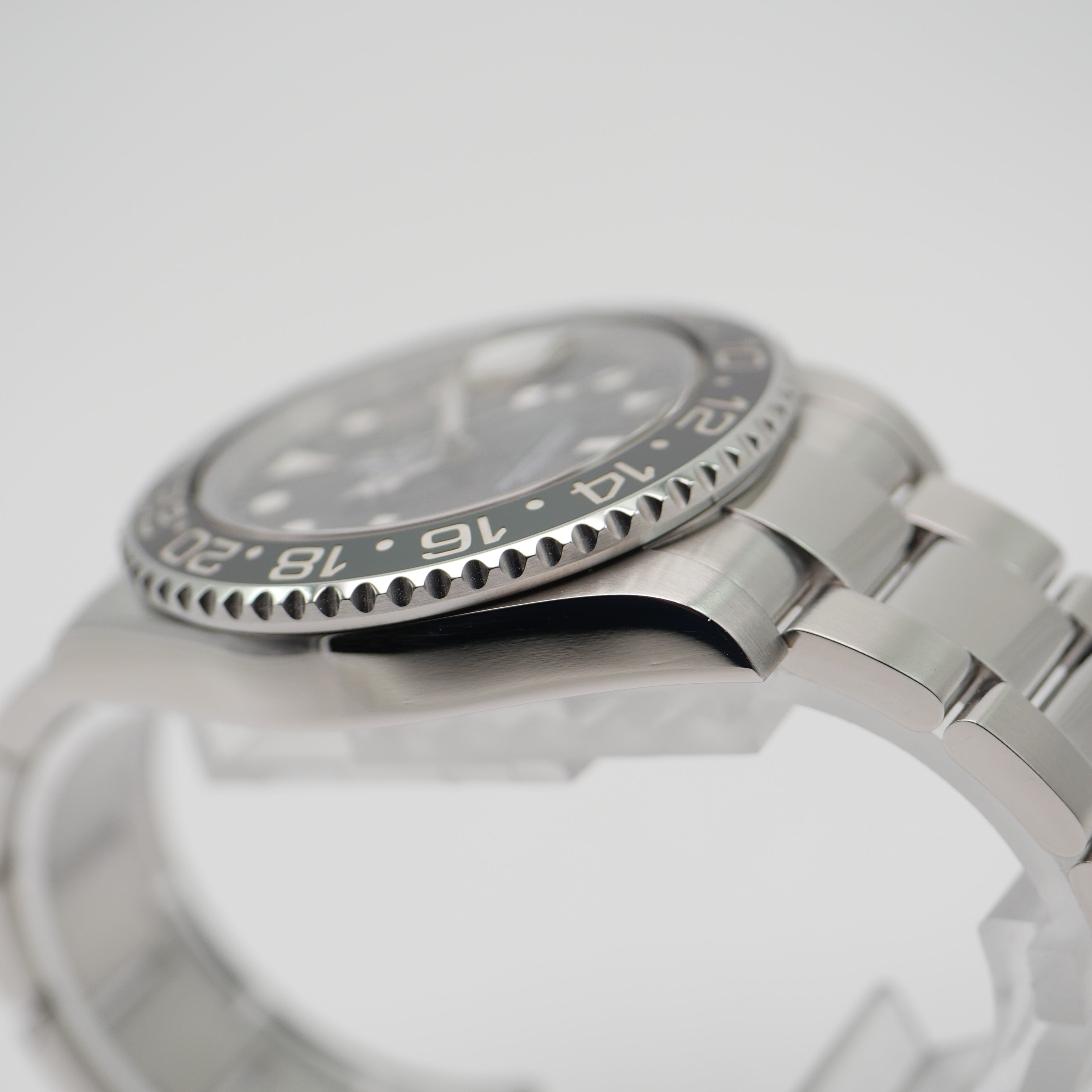 Rolex GMT-Master II 116710LN - 2012