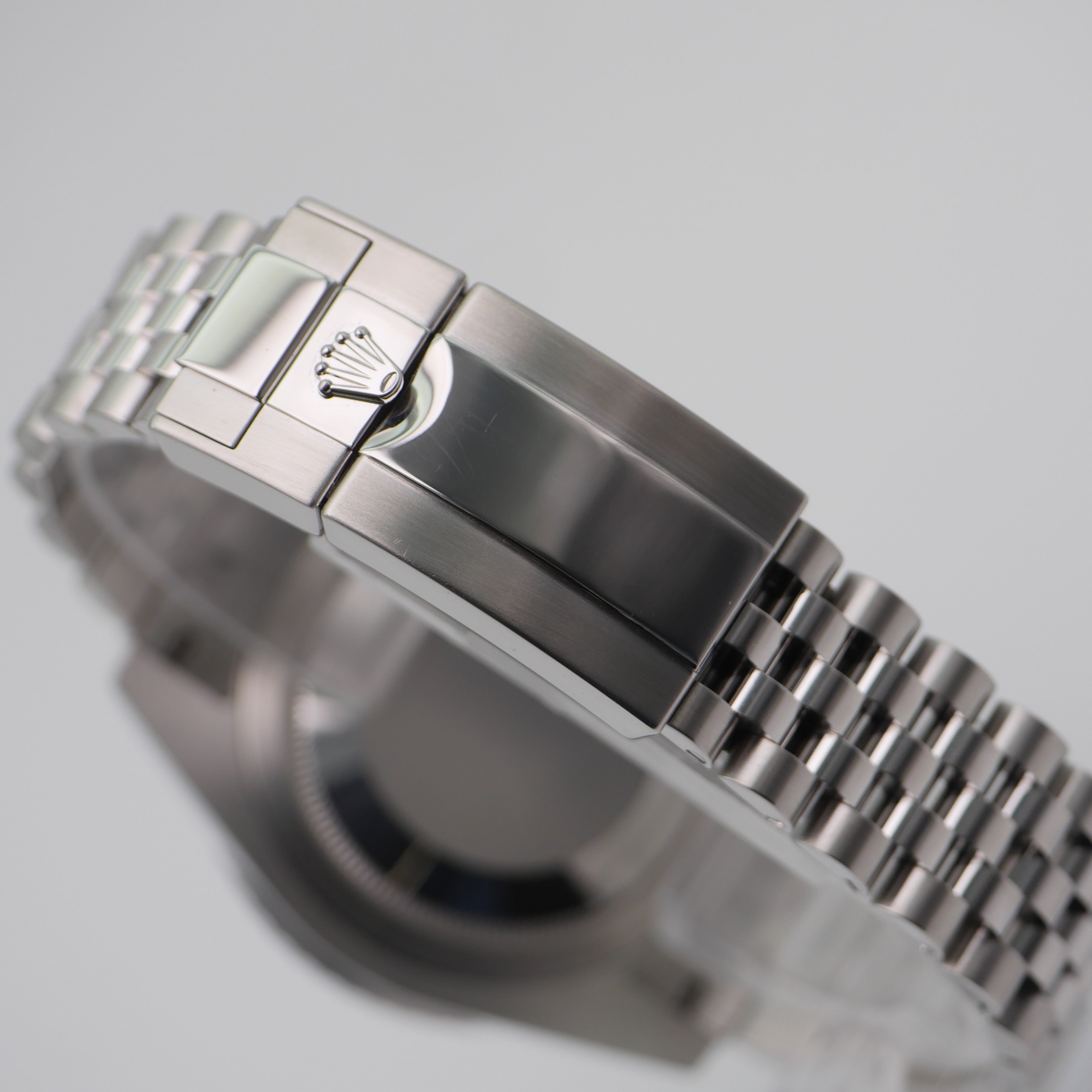 Rolex GMT-Master II 126710BLRO - 2019