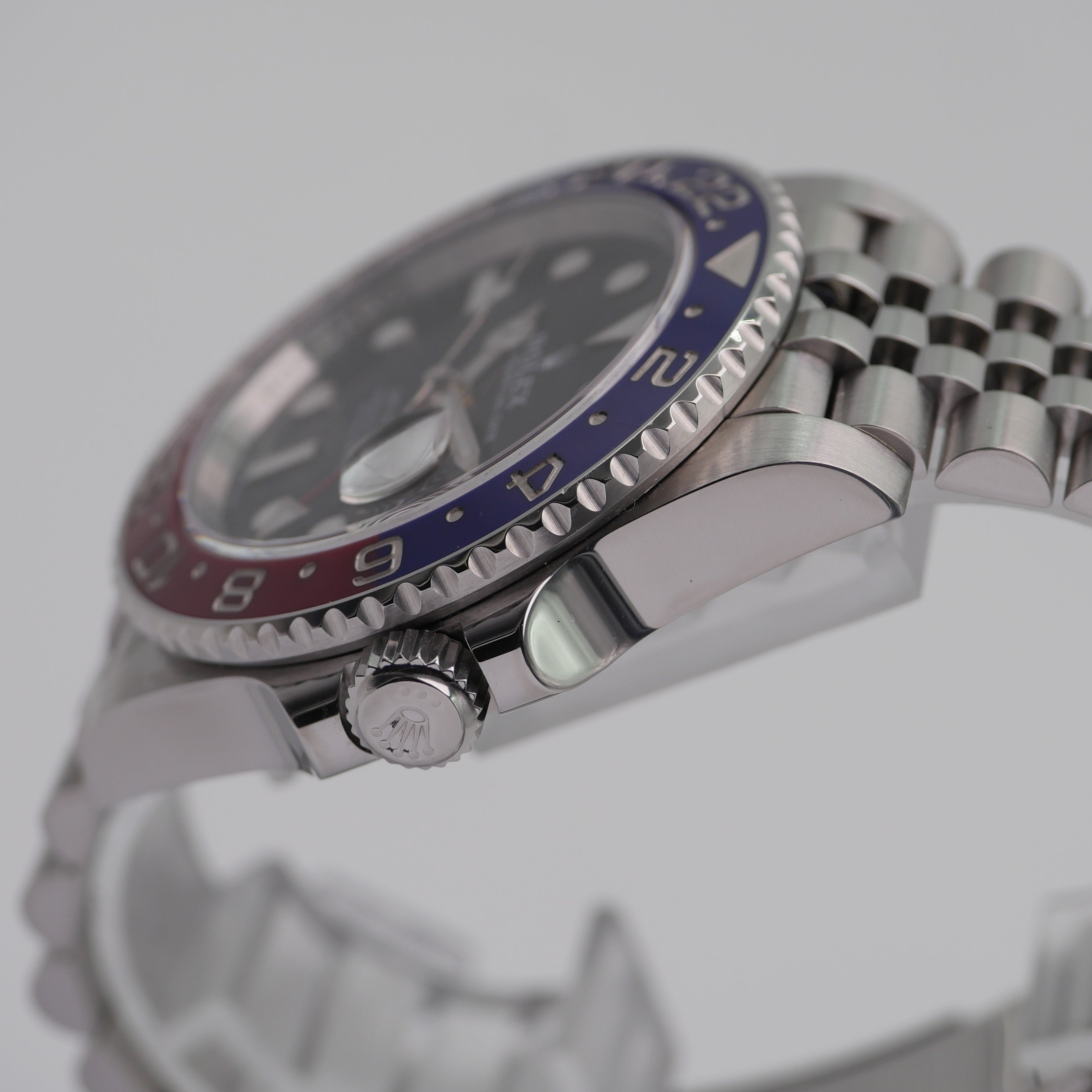 Rolex GMT-Master II 126710BLRO - 2019