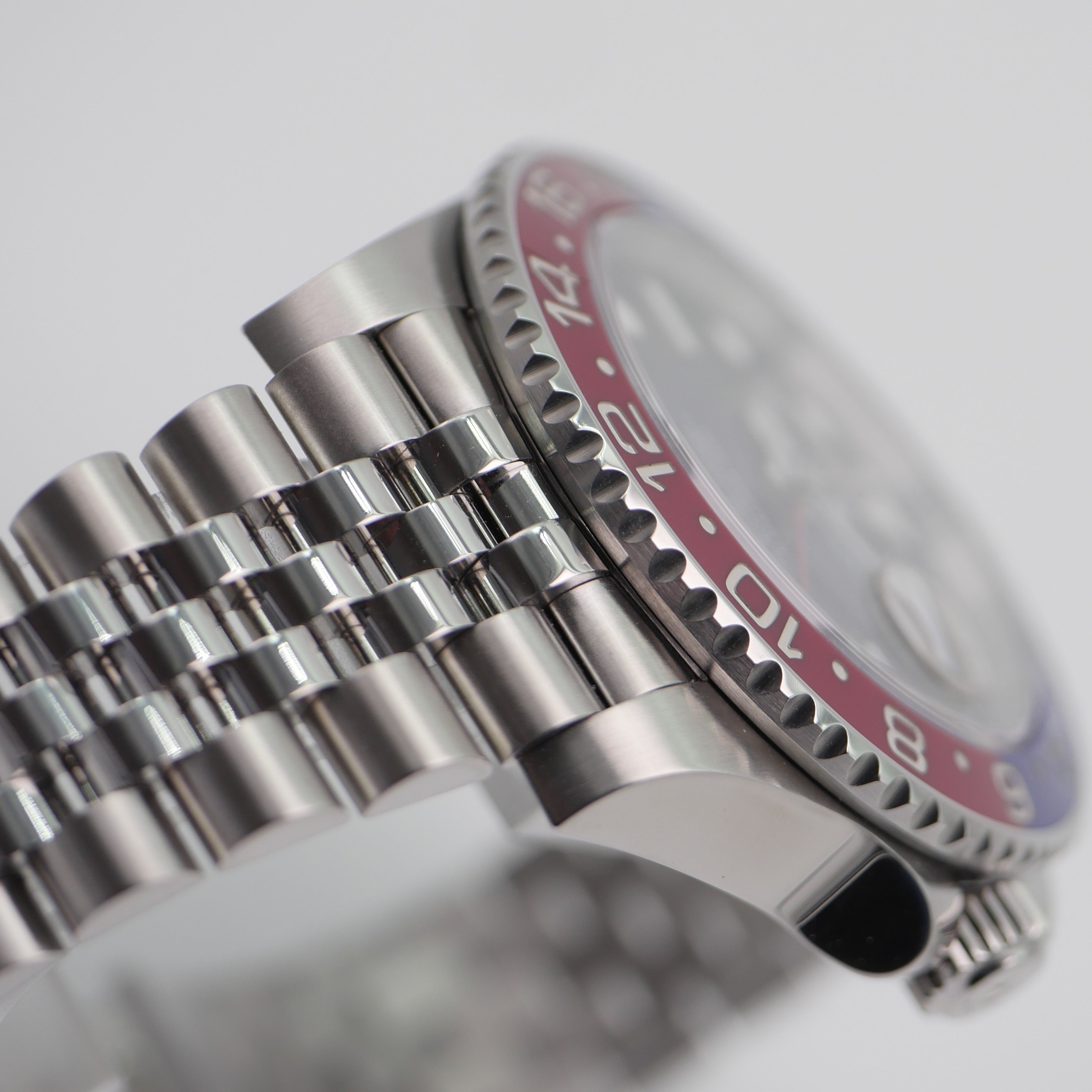 Rolex GMT-Master II 126710BLRO - 2019