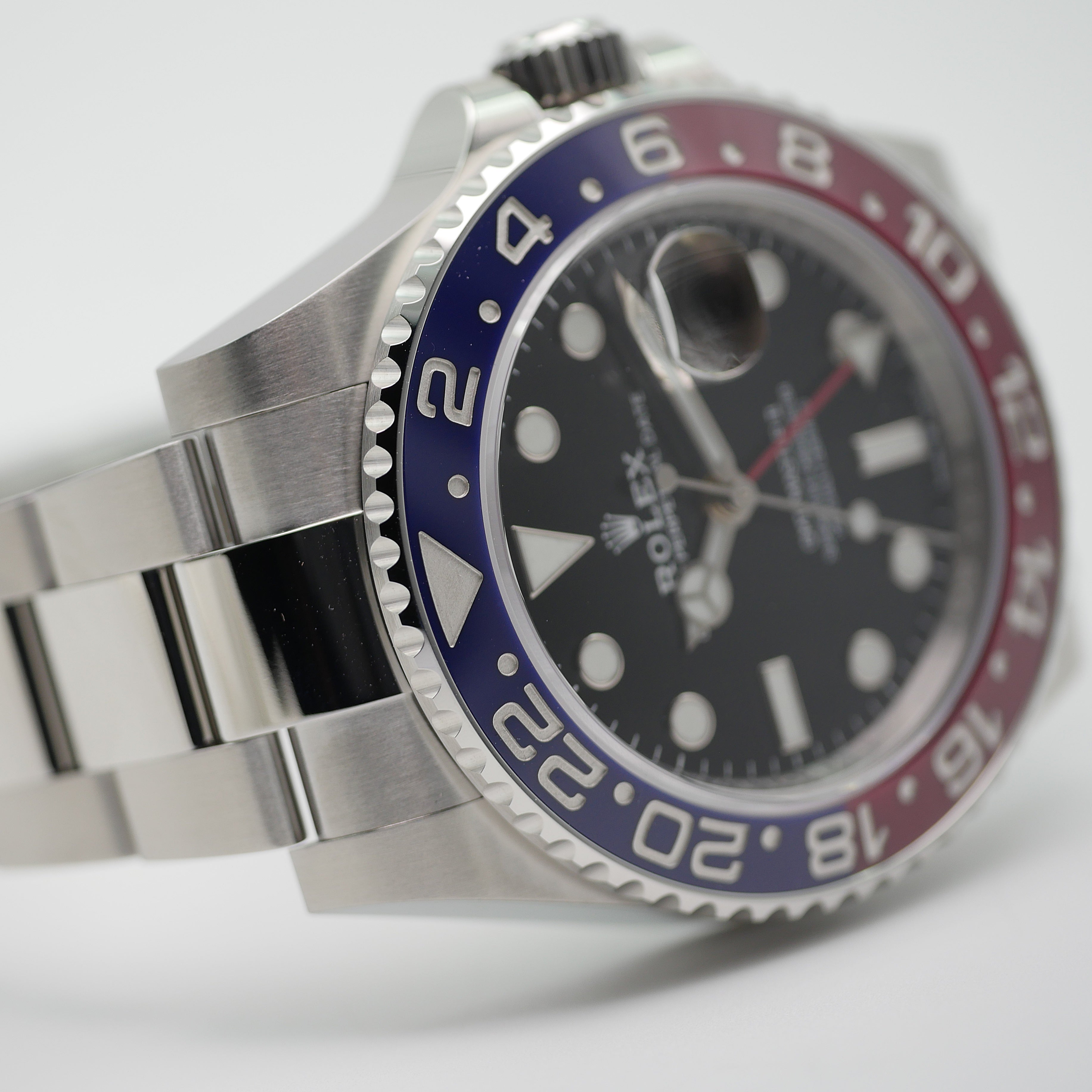Rolex GMT-Master II 126710BLRO "Pepsi" - 2022