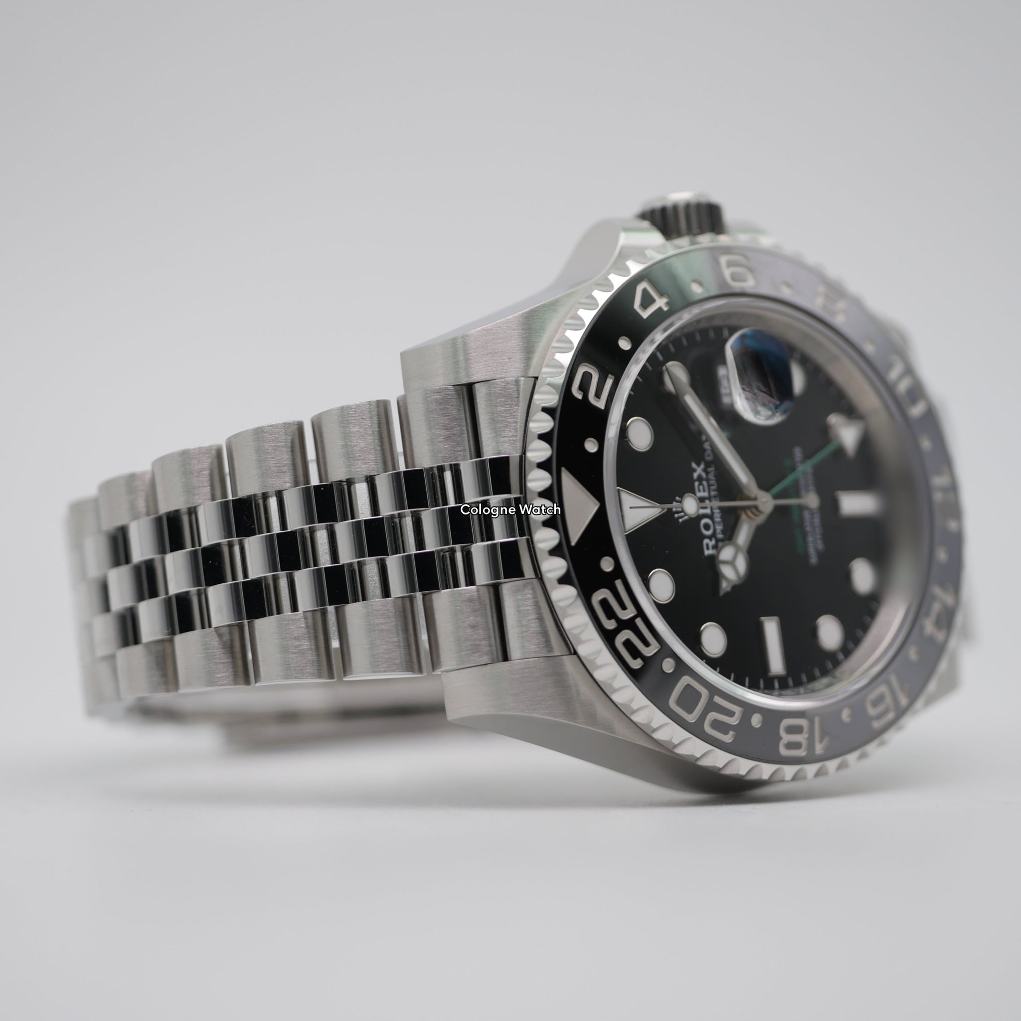 Rolex GMT-Master II 126710GRNR - 2025
